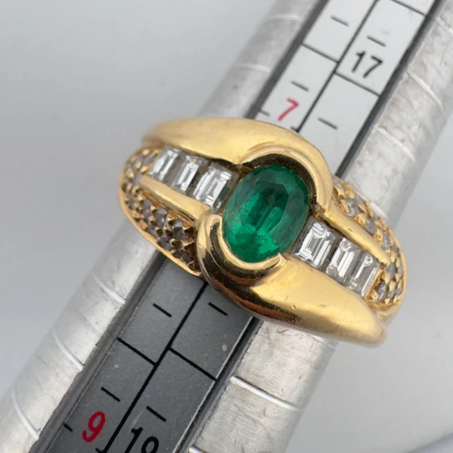 Ring - 18 kt. Yellow gold Emerald - Diamond