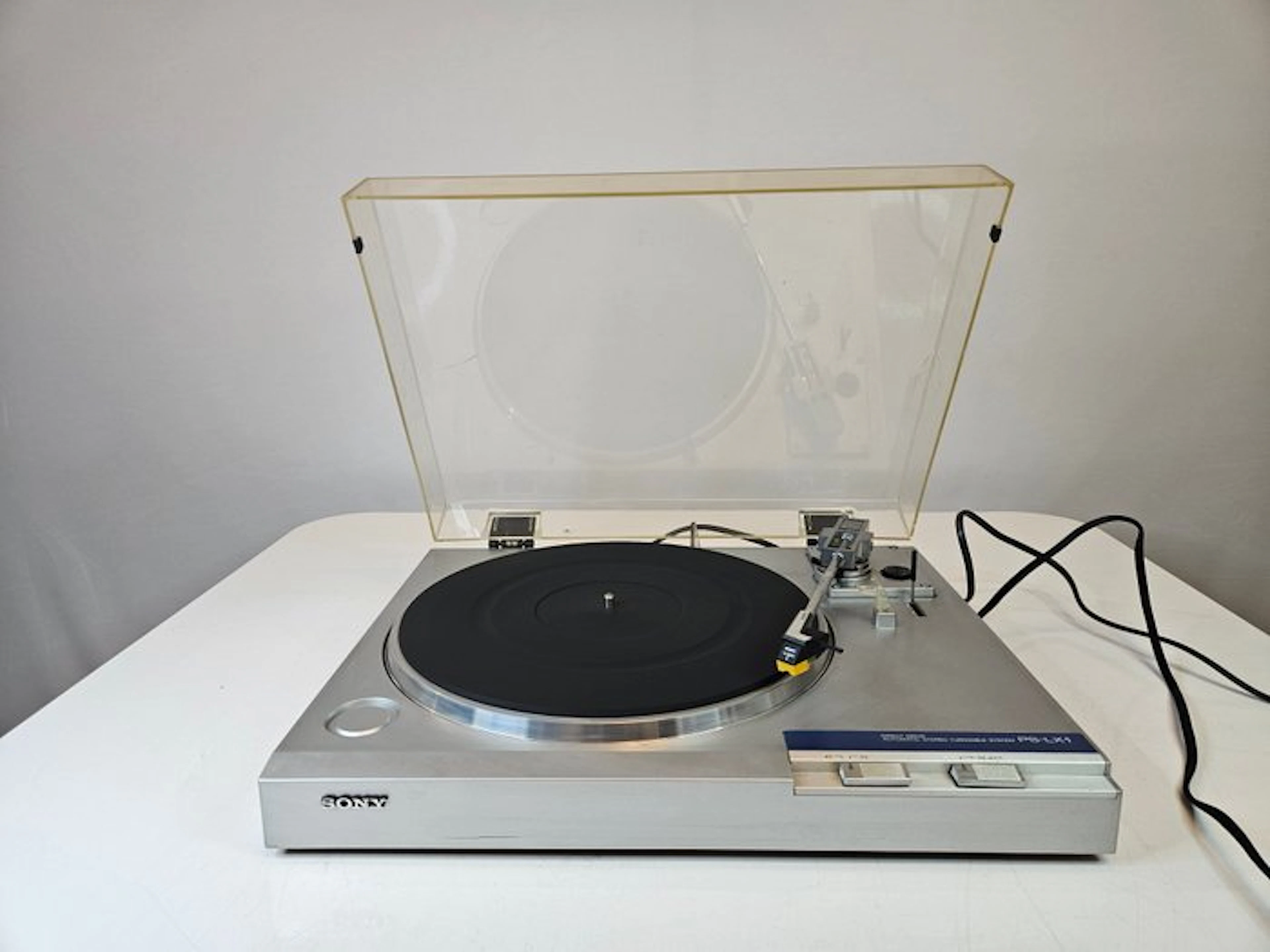 Sony - PS-LX1 Direct-Drive Semi-Automatic Turntable