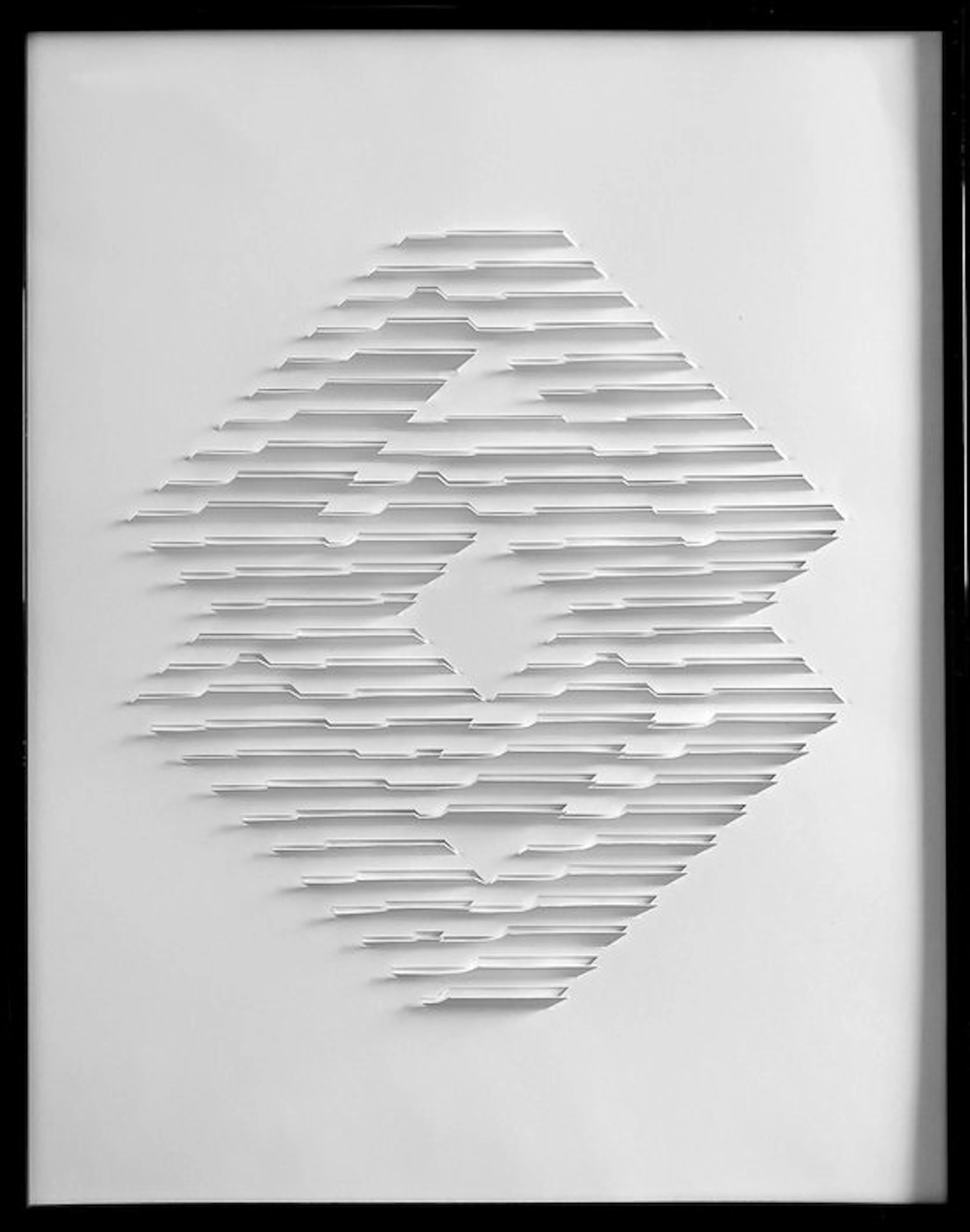 Luisa Russo (1985) - forms shifting on paper