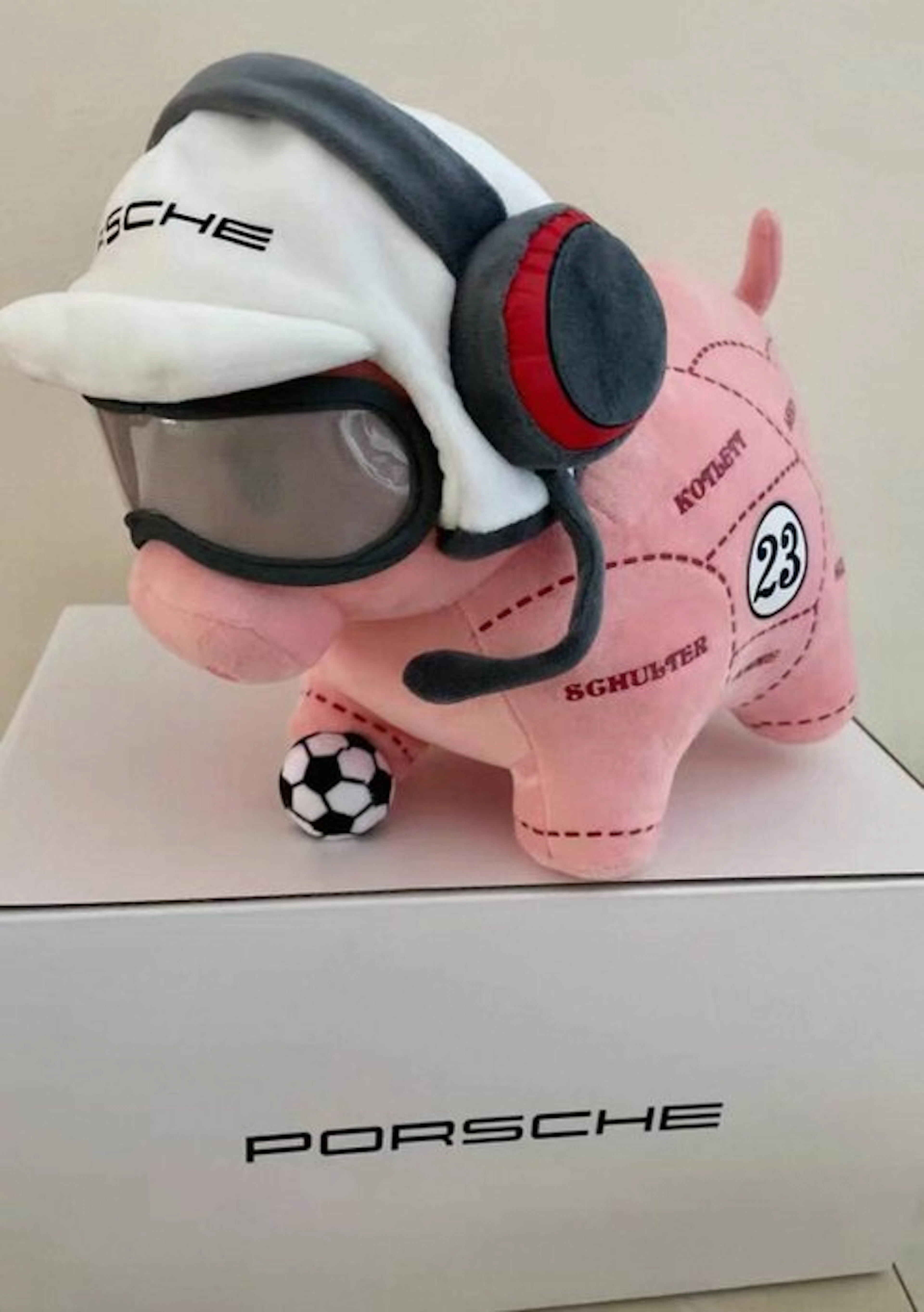 Decorative ornament - Porsche - Porsche pig plush