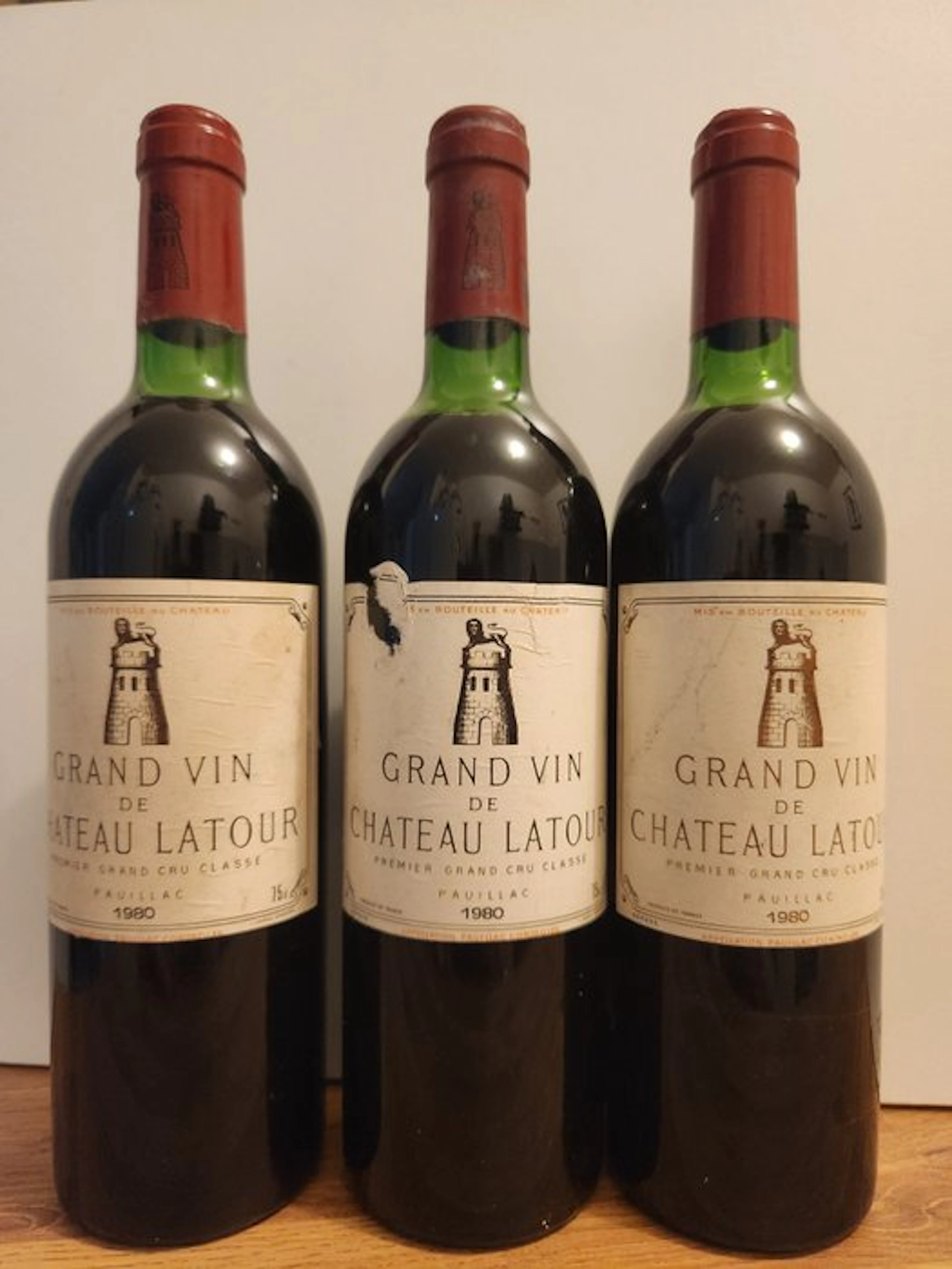 1980 Chateau Latour - Pauillac 1er Grand Cru Classé - 3 Bottles (0.75L)
