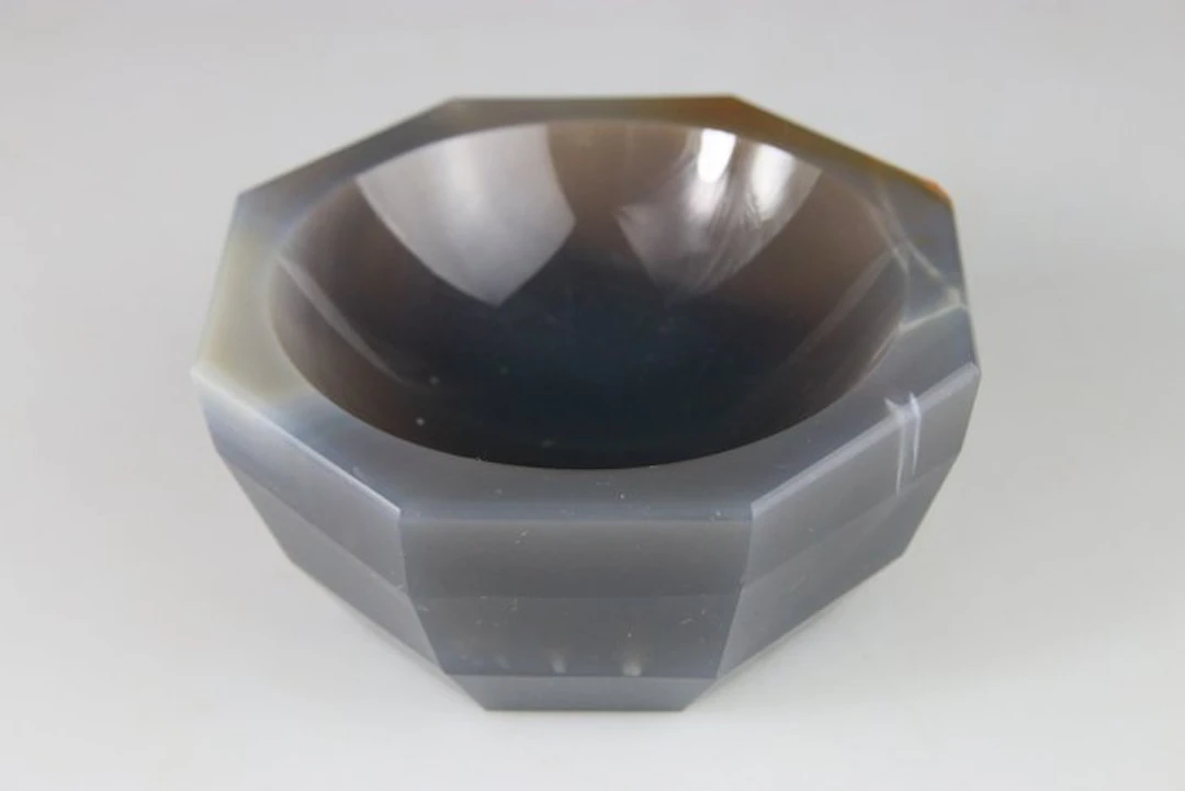 Octagonal Cup for Rinsing Brushes
