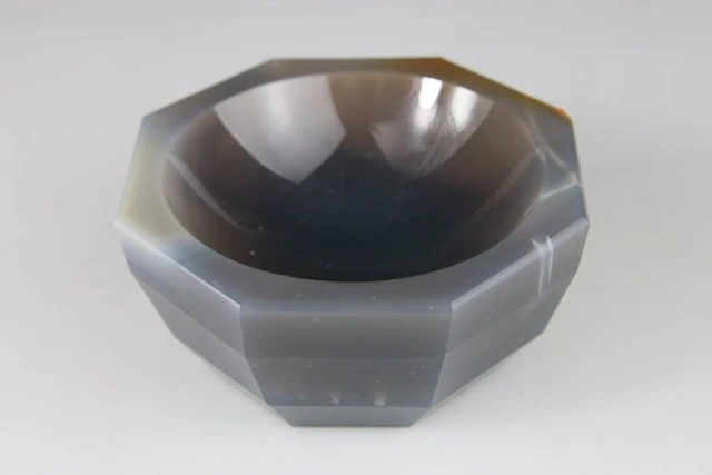Octagonal Cup for Rinsing Brushes
