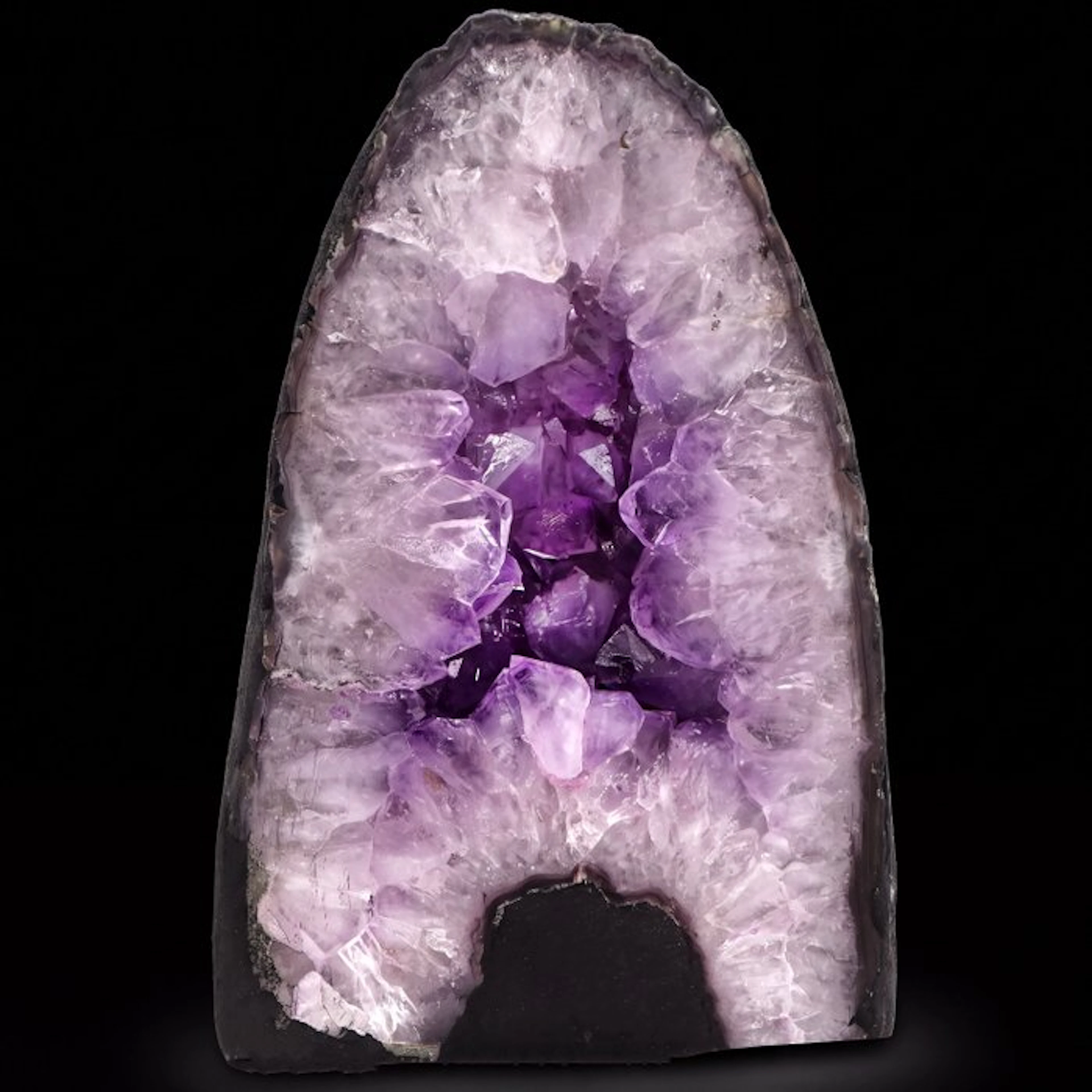 Vivid Amethyst - 25x16x12 cm - Geode- 6 kg