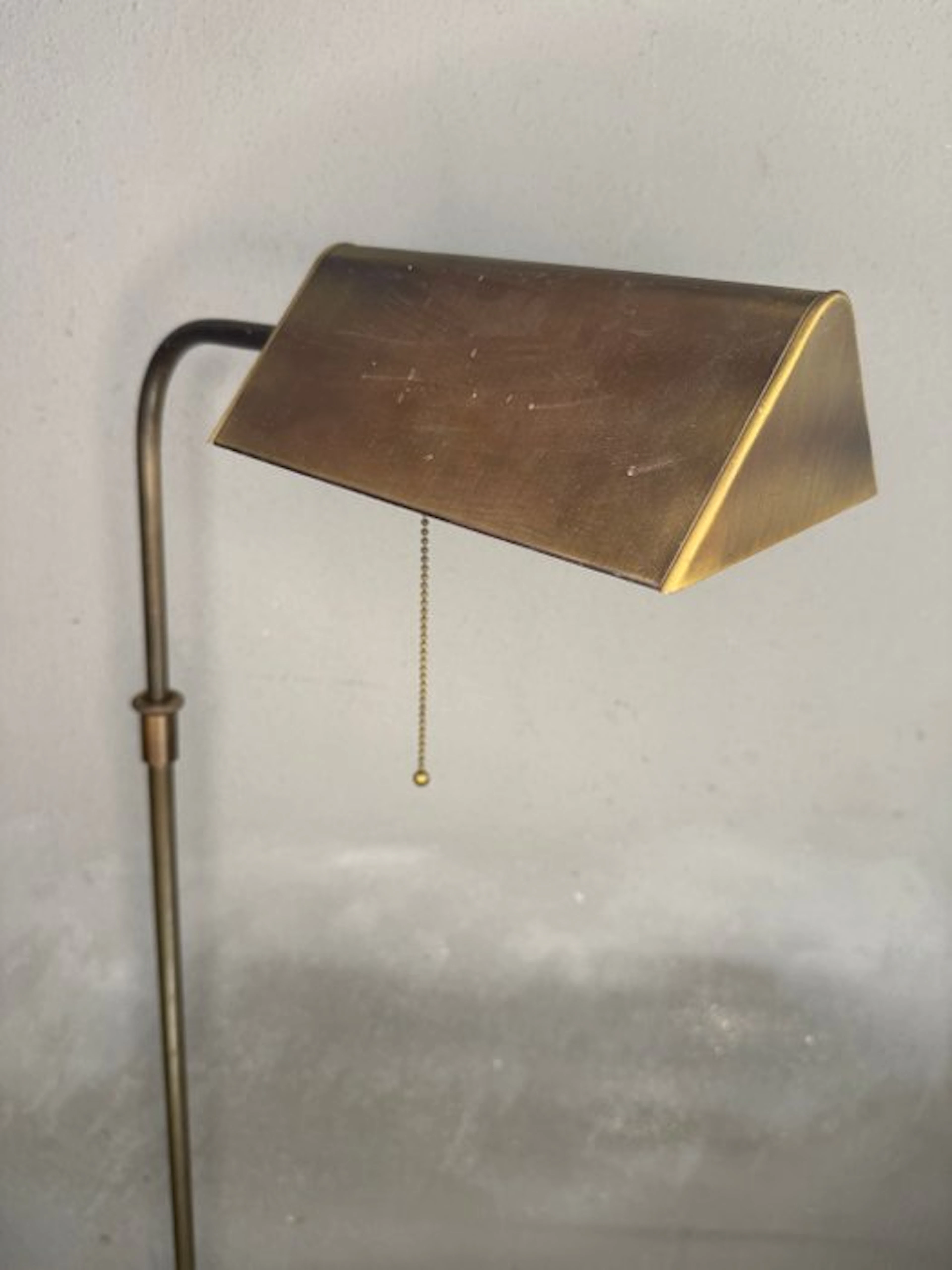 Holtkötter - Floor lamp - Brass - Antique Notary lamp