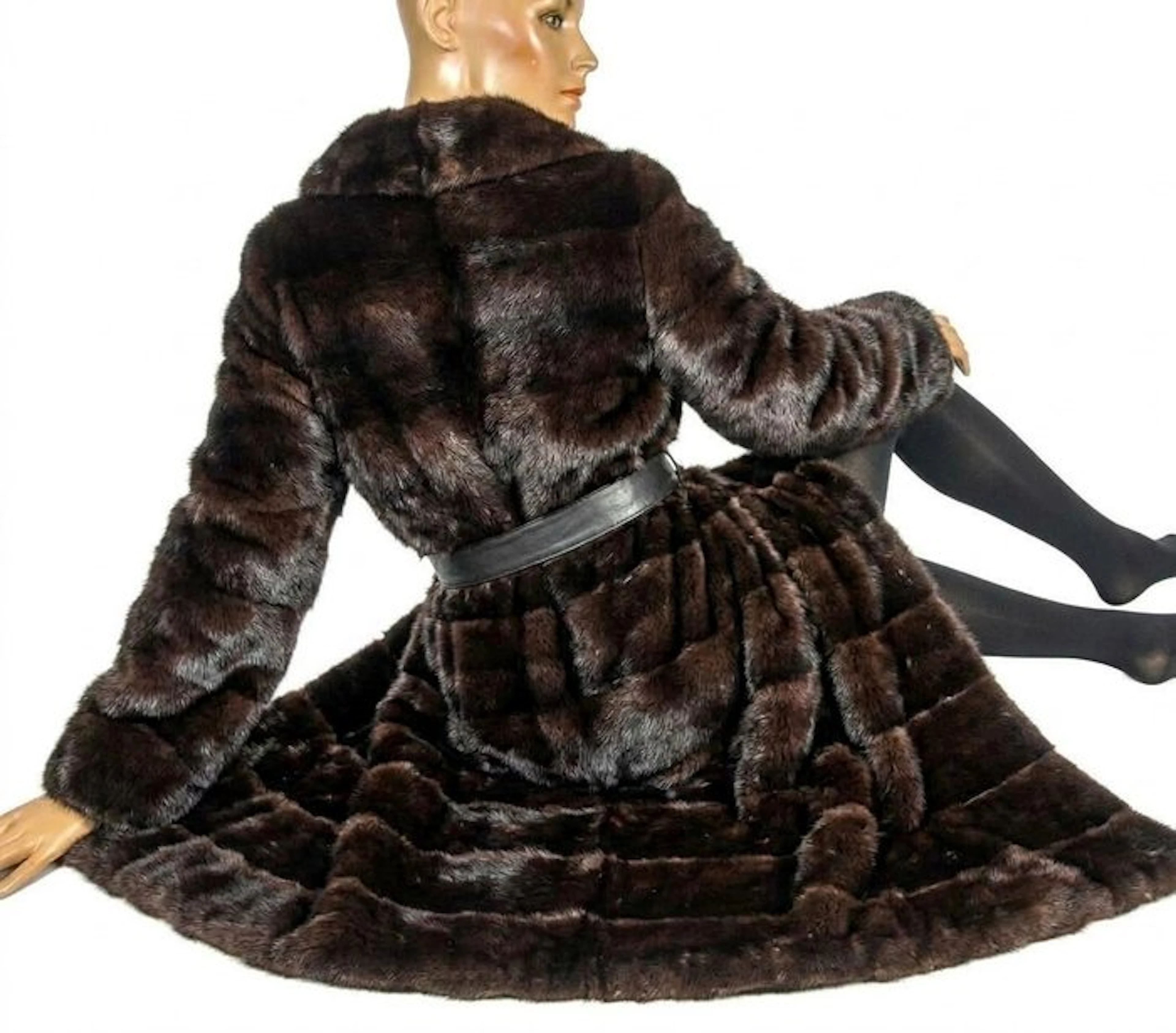 Artisan Furrier - Fur coat