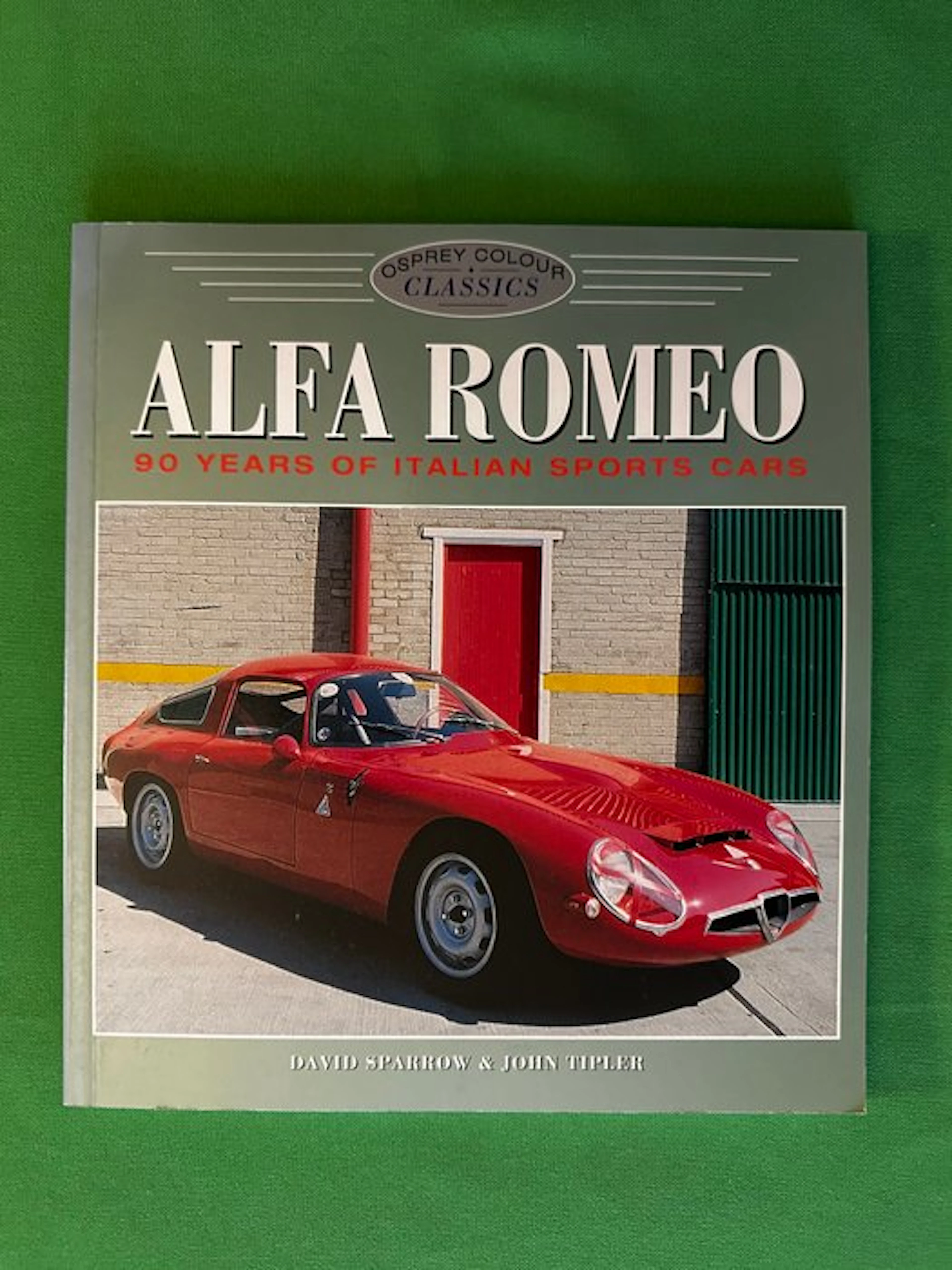 Book - Alfa Romeo - 90 years of Italian Sports Cars...