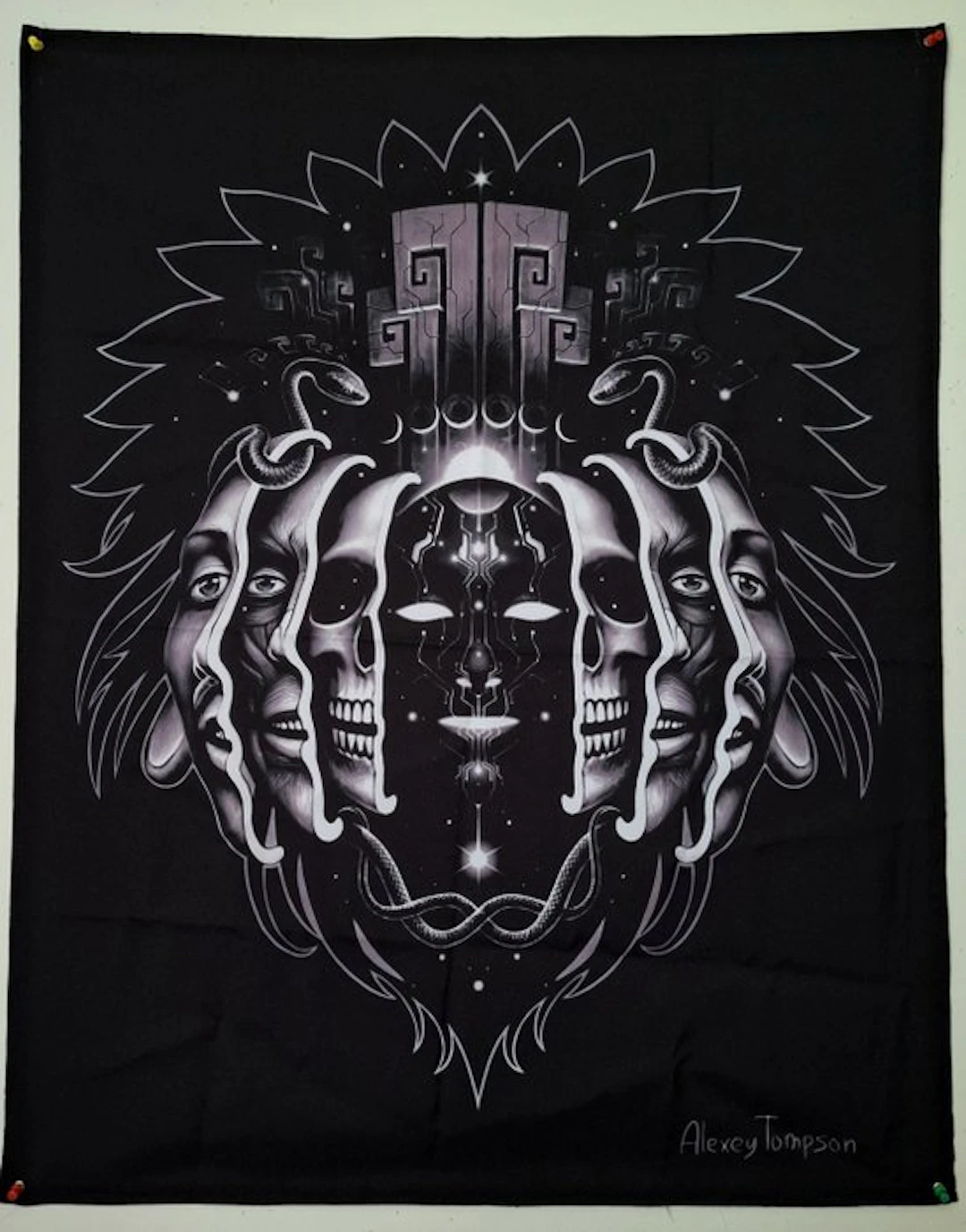 Alexey Tompson Alexey Tompson - Tapestry - 65 cm - 50 cm - The Electric