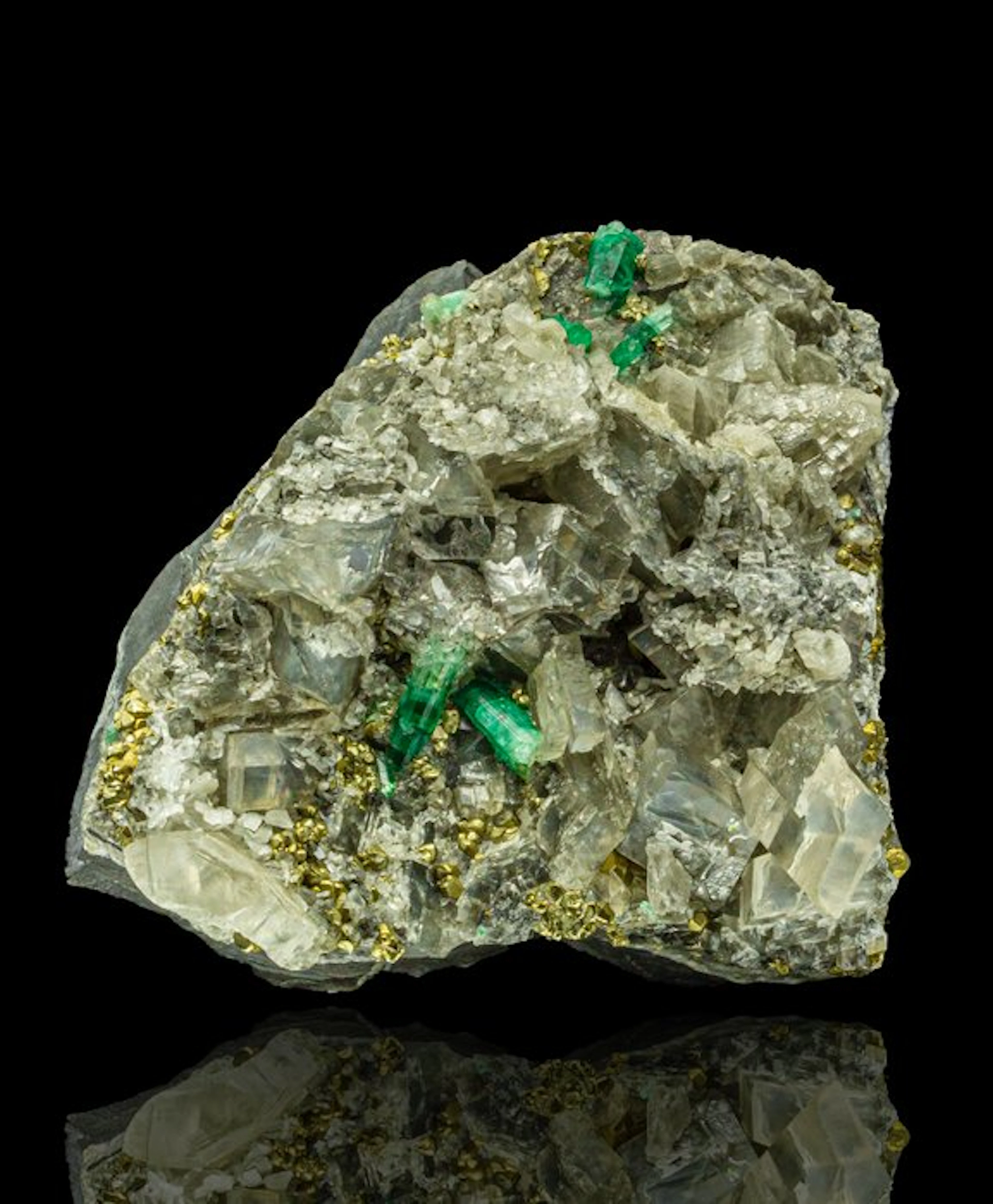 Emerald Crystals on matrix - Height: 10 cm - Width: 16 cm- 800 g - (1)