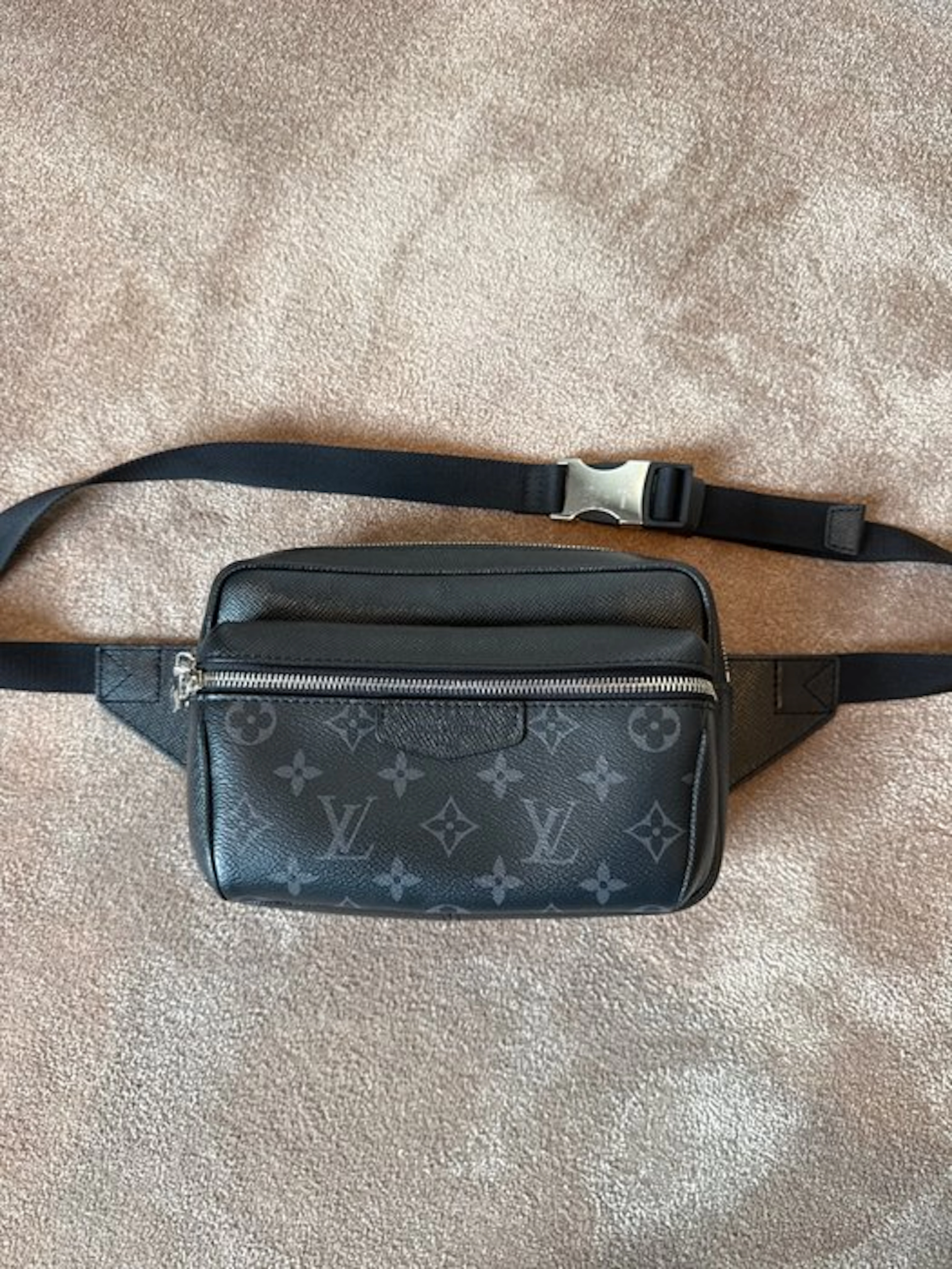 Louis Vuitton - Crossbody bag