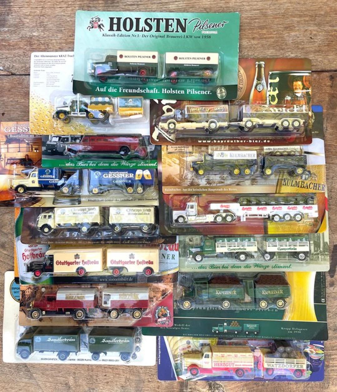 Diversen H.0. - Model truck (15) - Vintage trucks - Collection of