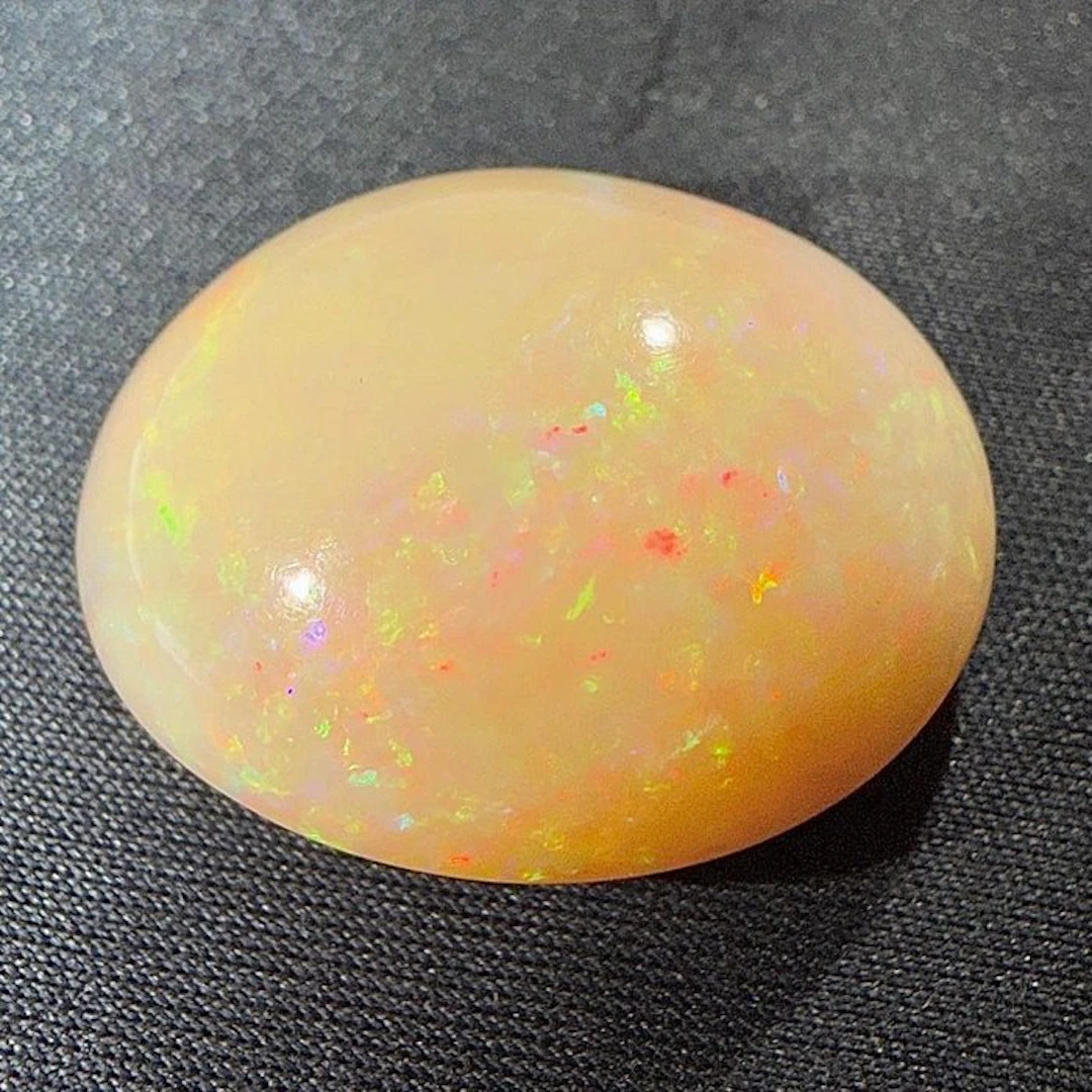 No reserve price Opal - 25.26 ct - Antwerp Laboratory for...