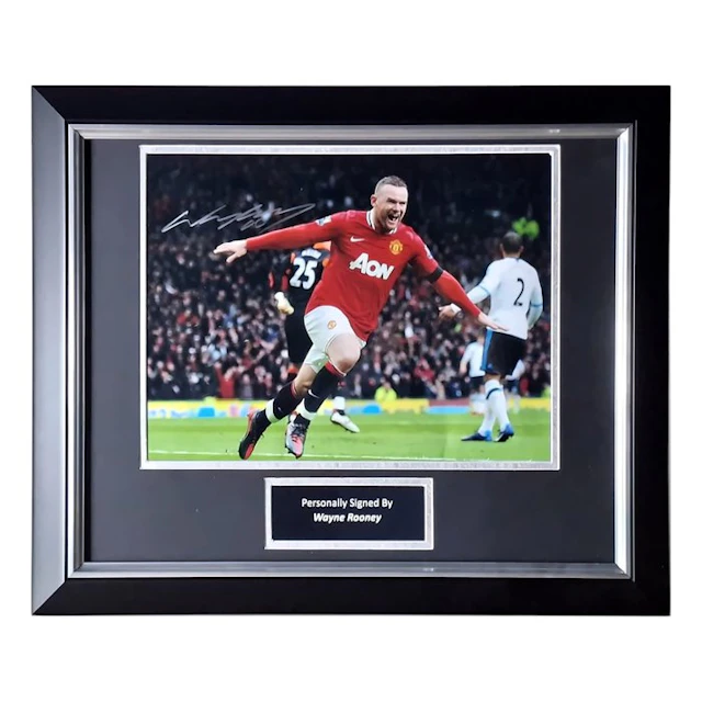 Manchester United - Premier League - Wayne Rooney - Premium Frame - Photograph