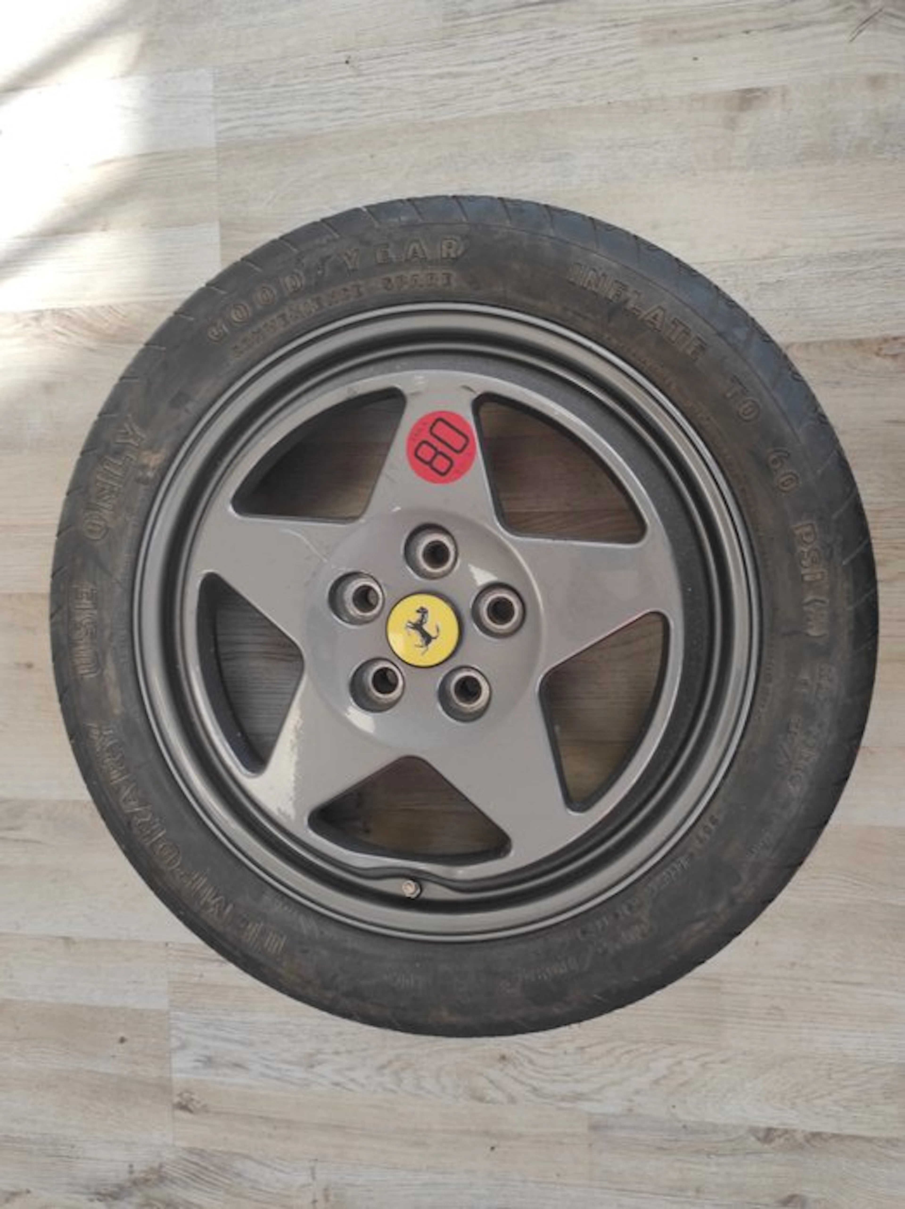 Circle - Ferrari - 360 Modena Spare Wheel & Tyre (Cerchio...