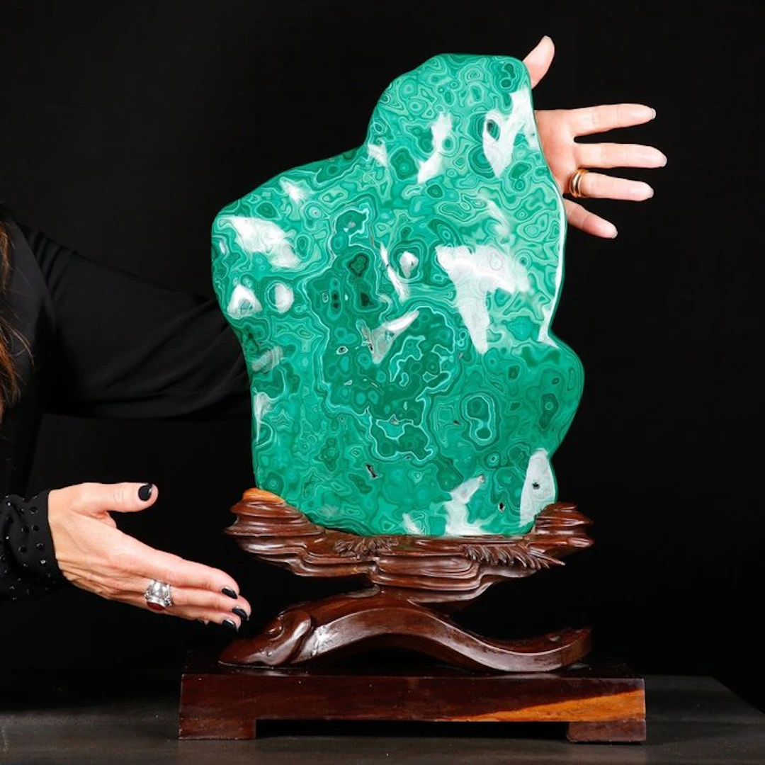 Exquisite Botryoidal Malachite with Striking Concentric...