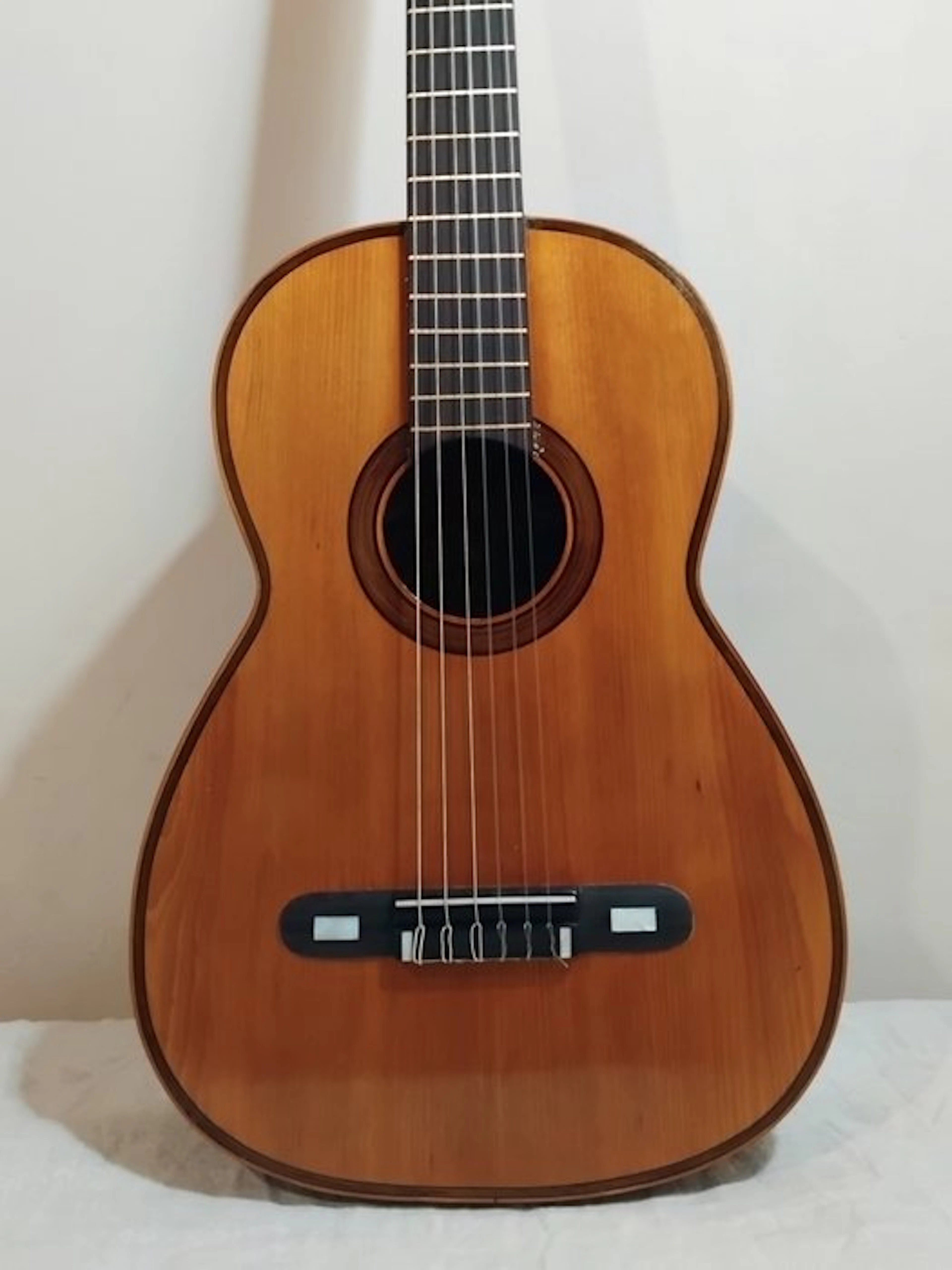Salvador Ibañez - - Classical guitar - Spain - 1894