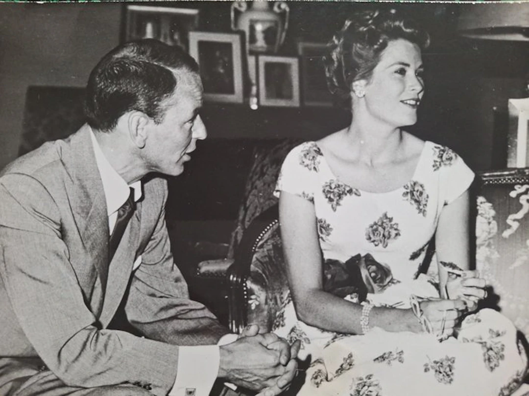 ASSOCIATED PRESS PHOTO - Frank Sinatra With Princess Grace Kelly