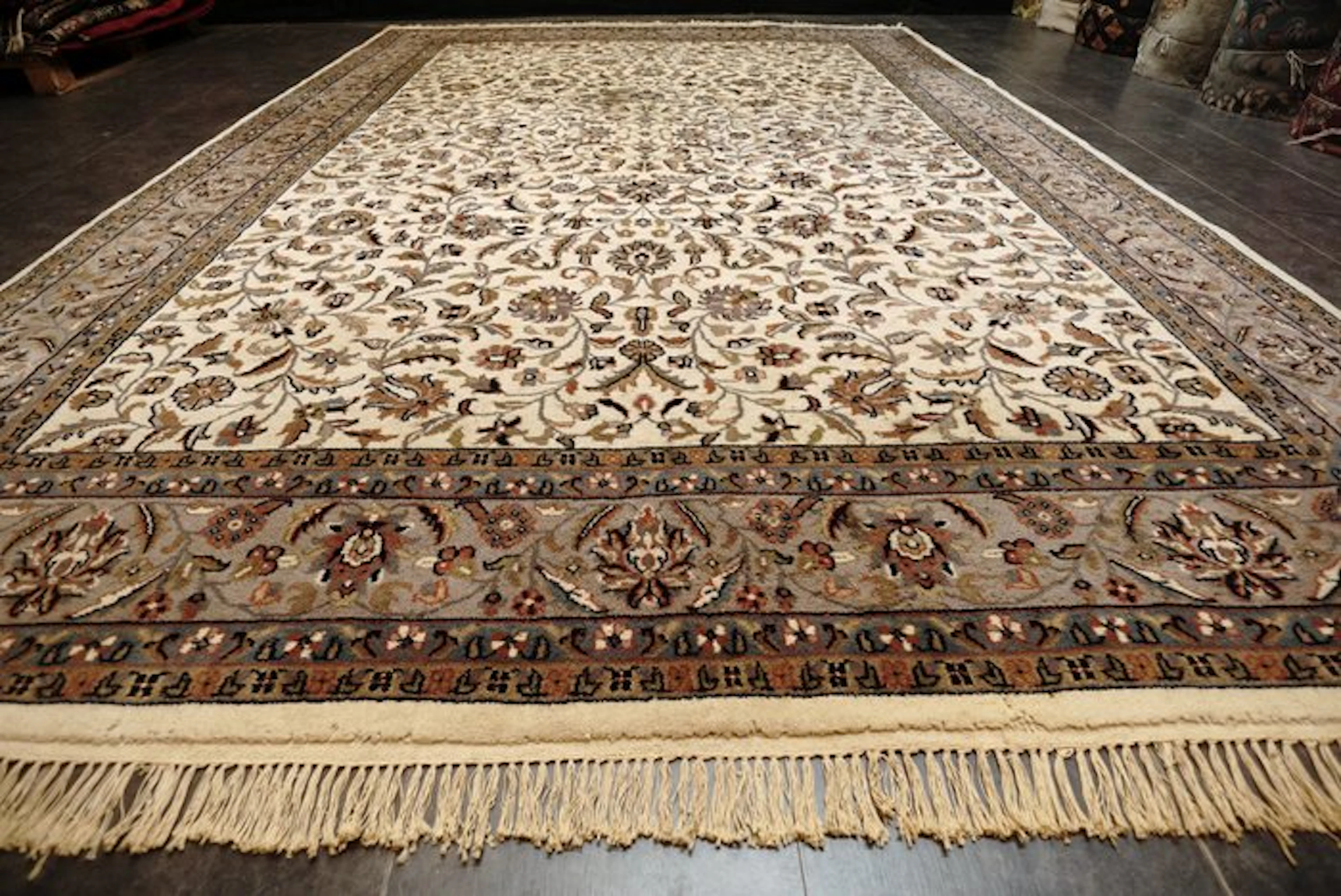 Tabriz - Carpet - 352 cm - 244 cm