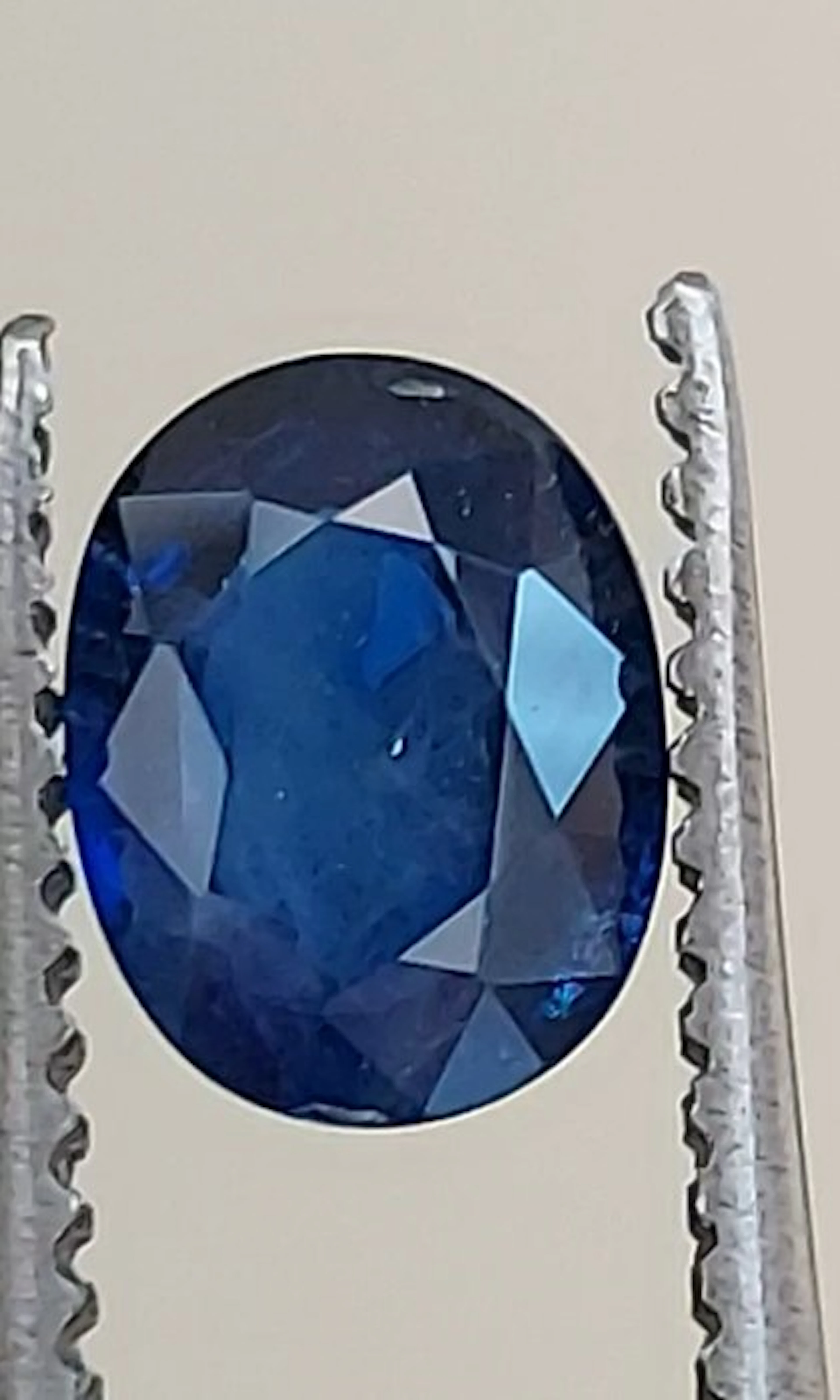 Sapphire - 1.77 ct - Antwerp Laboratory for Gemstone Testing (ALGT)