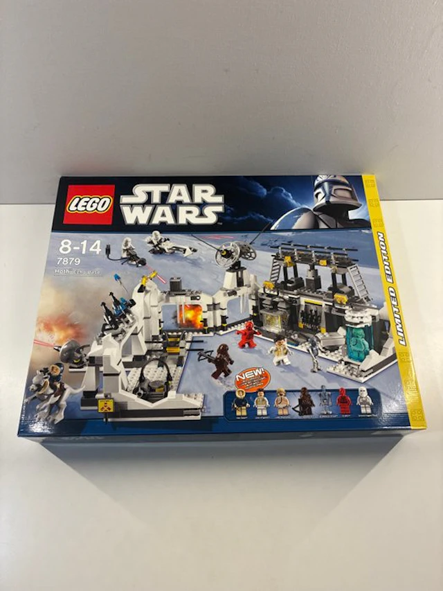 LEGO Set - 7879 - Star Wars - BRAND NEW - SEALED - HOTH...