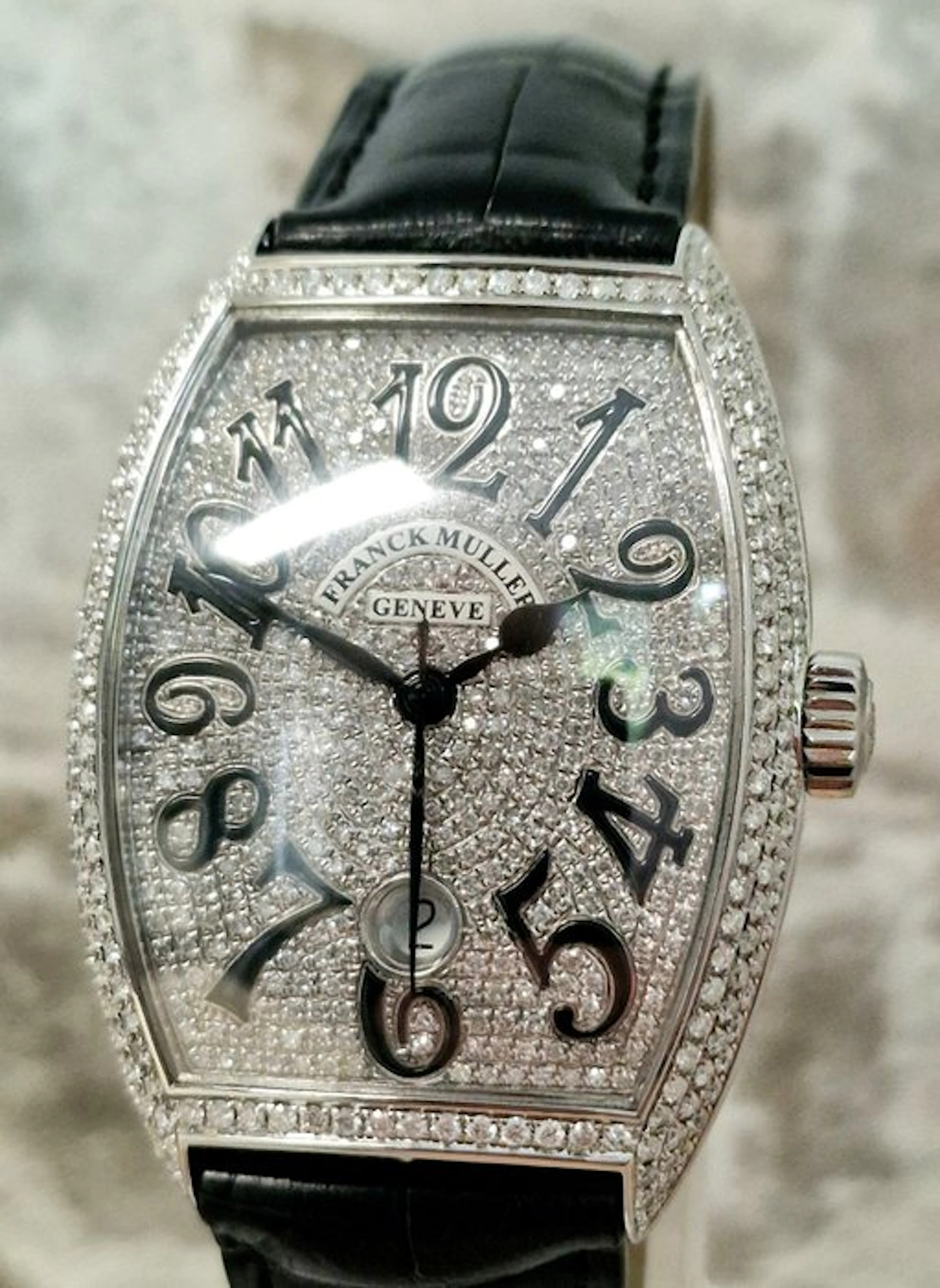 Franck Muller - Cintrée Curvex Iced Out