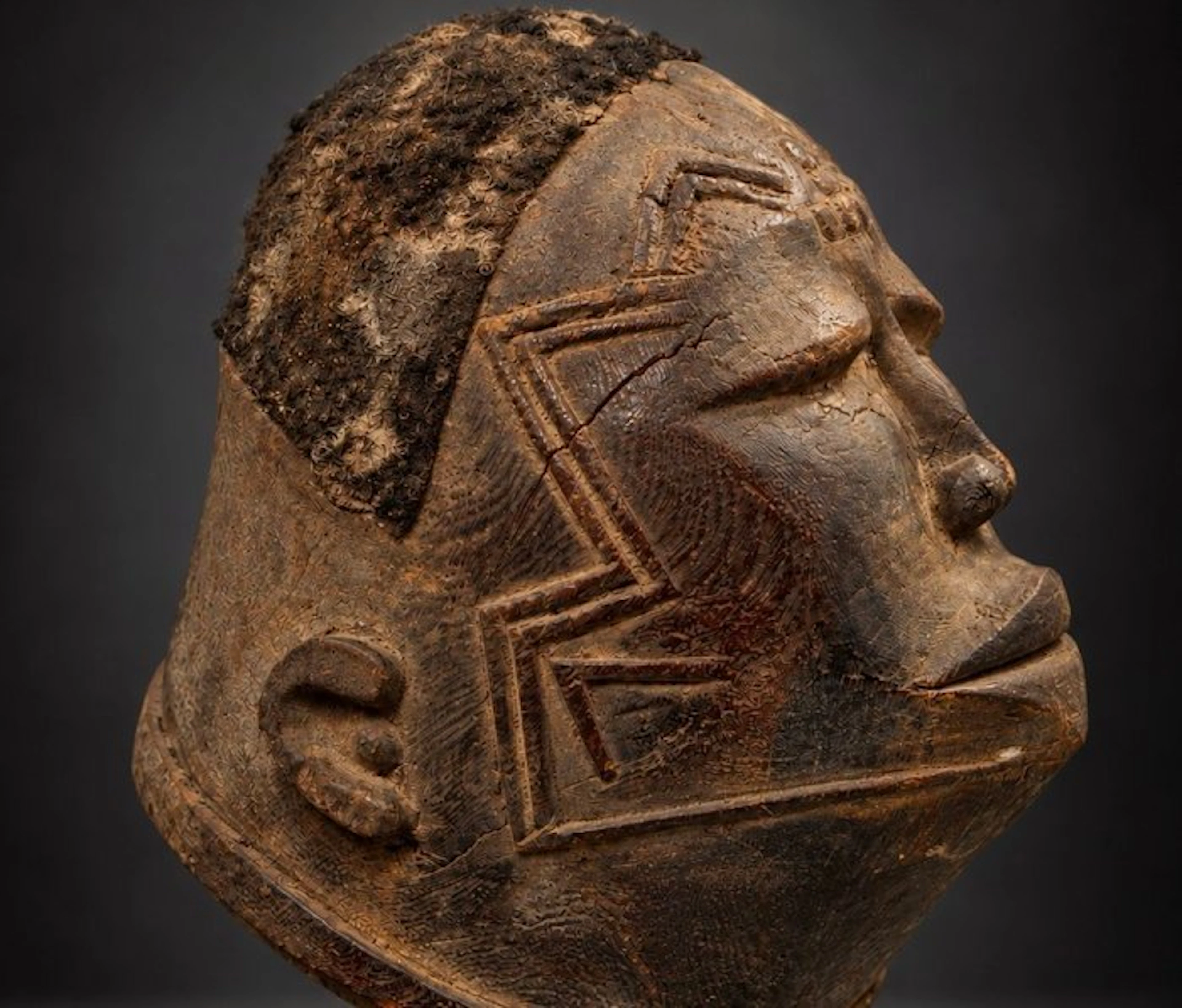 Helmet - Makonde mask, - DR Congo (No reserve price)