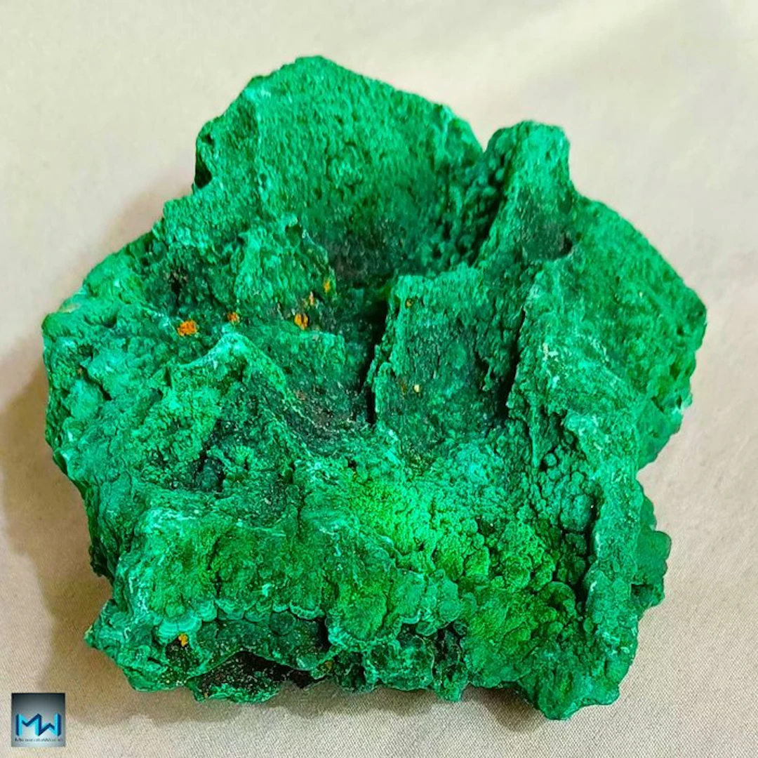 Raw piece of Malachite Botroidal - Height: 130 mm - Width: 110 mm- 741 g
