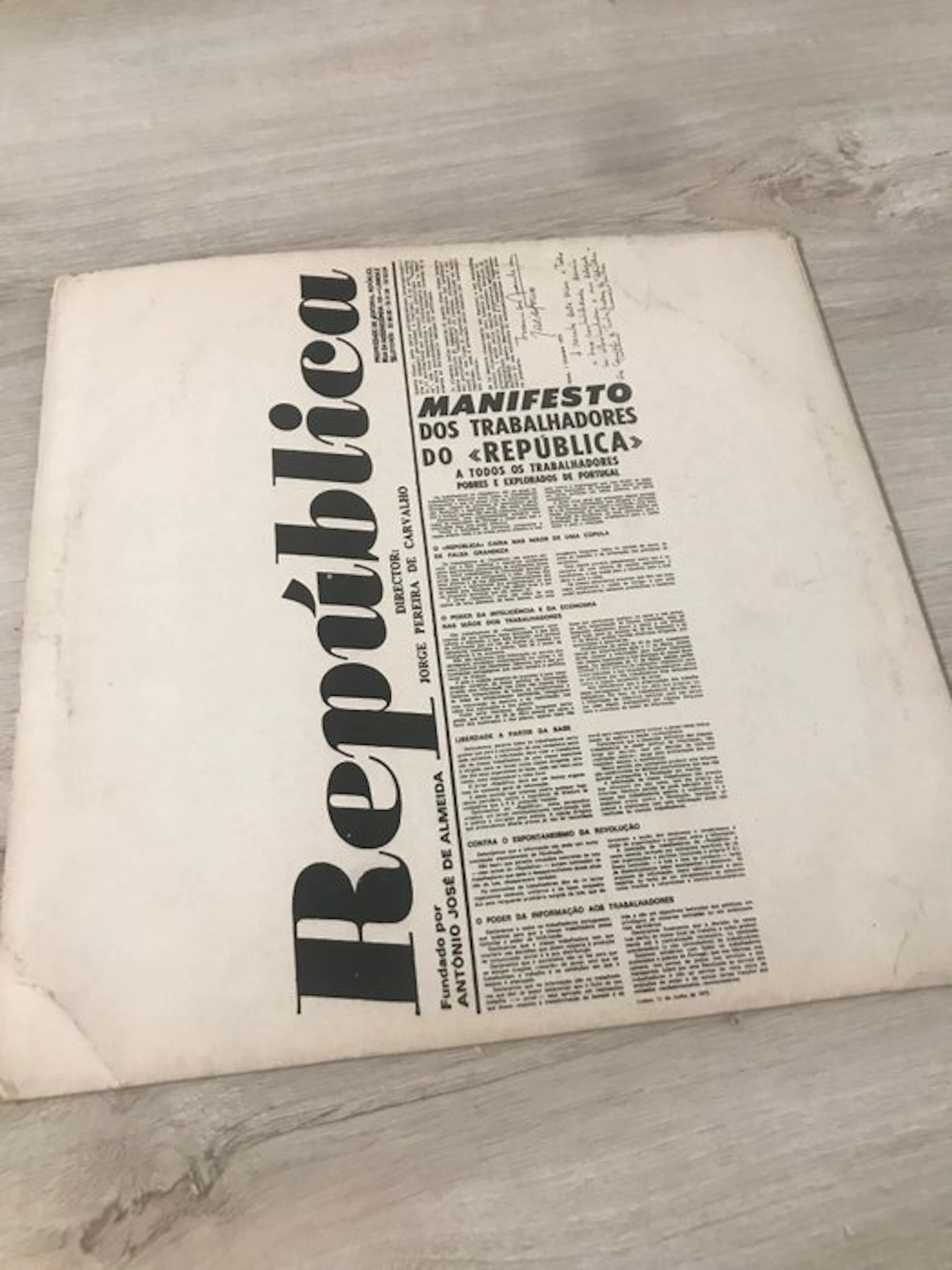 José Afonso - República - Vinyl record - 1975