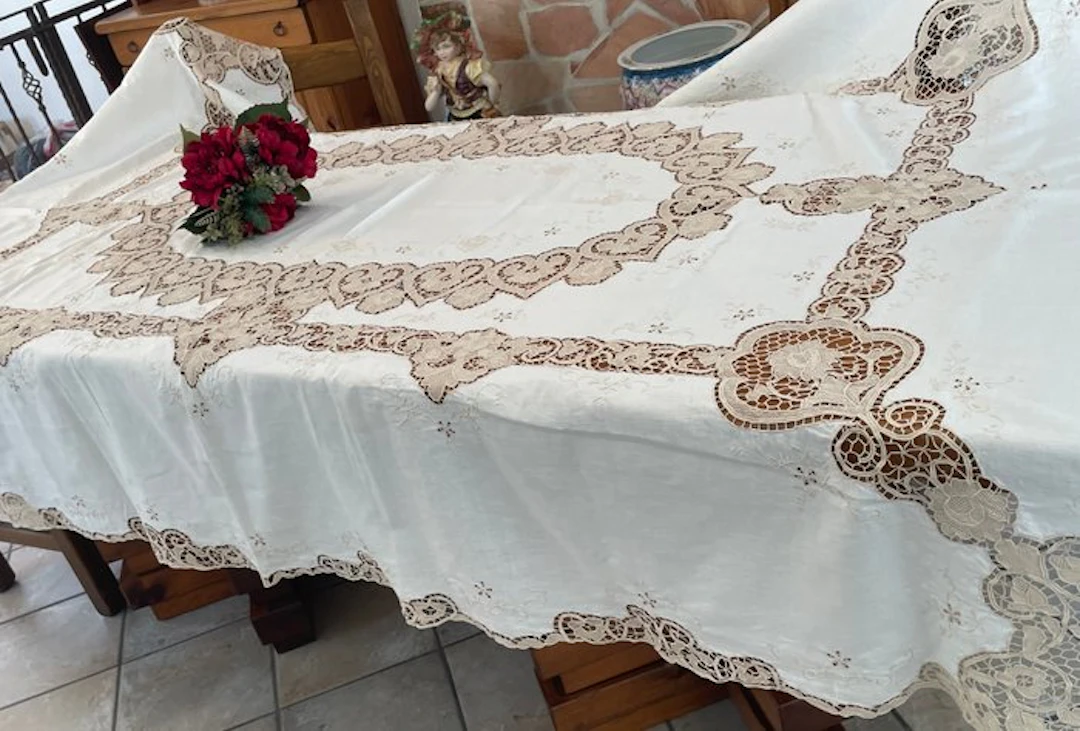 pizzo burano - Tablecloth - 255 cm - 170 cm - Handmade embroidery