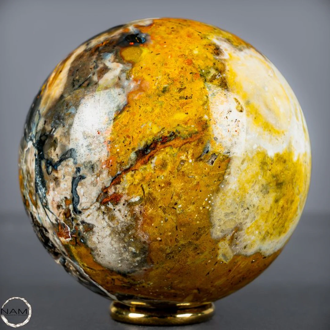 Natural Bumblebee Jasper as a sphere - very rarely- 529.11 g