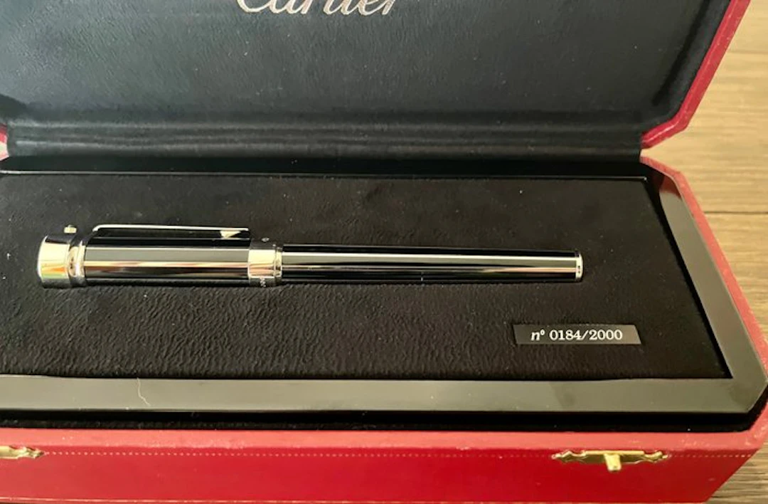 Cartier - Limited edition fountain pen with quartz watch in cap - Fountain pen