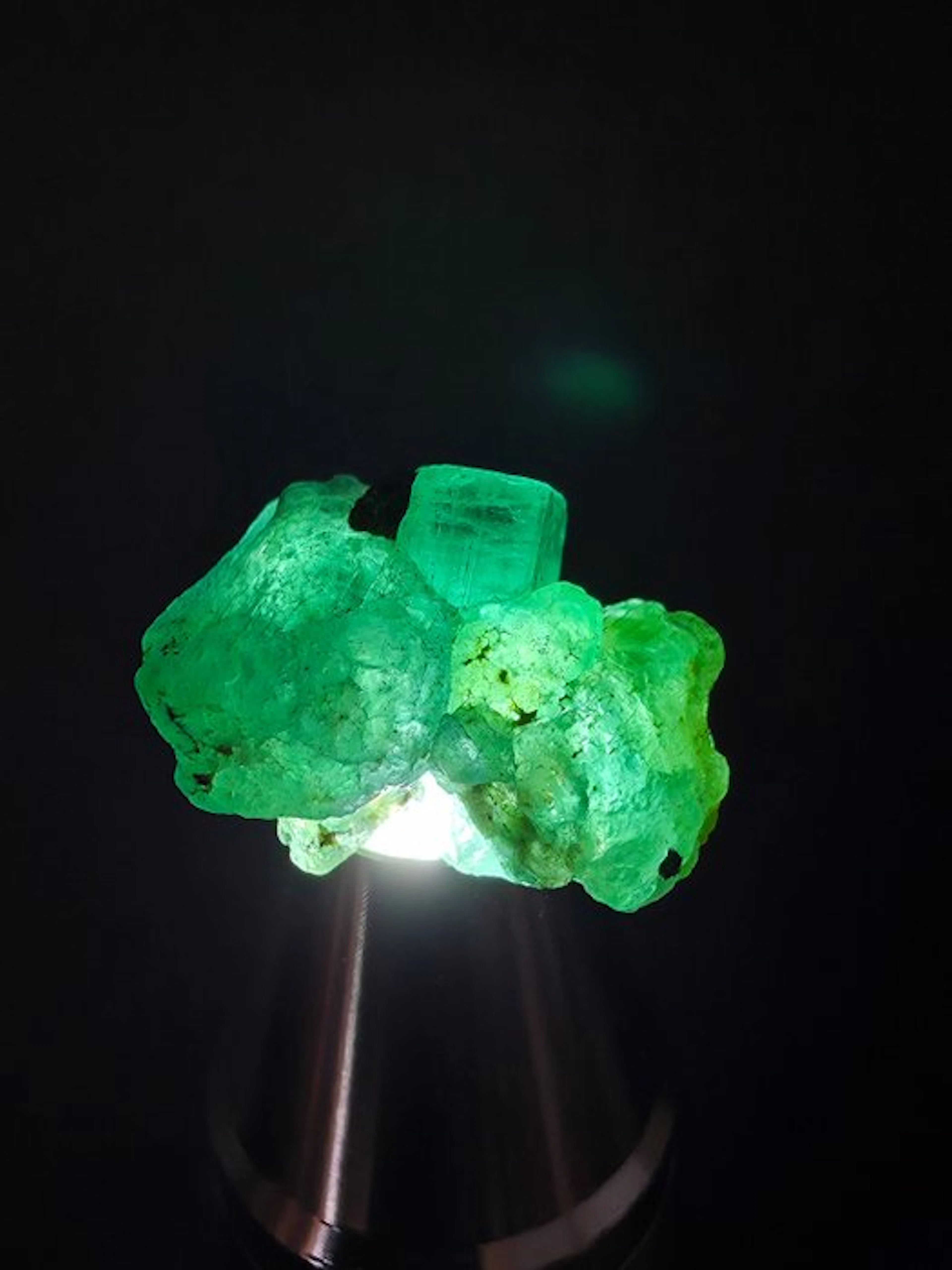 19.40ct Zambian Rough Emerald Specimen Rough- 3.88 g