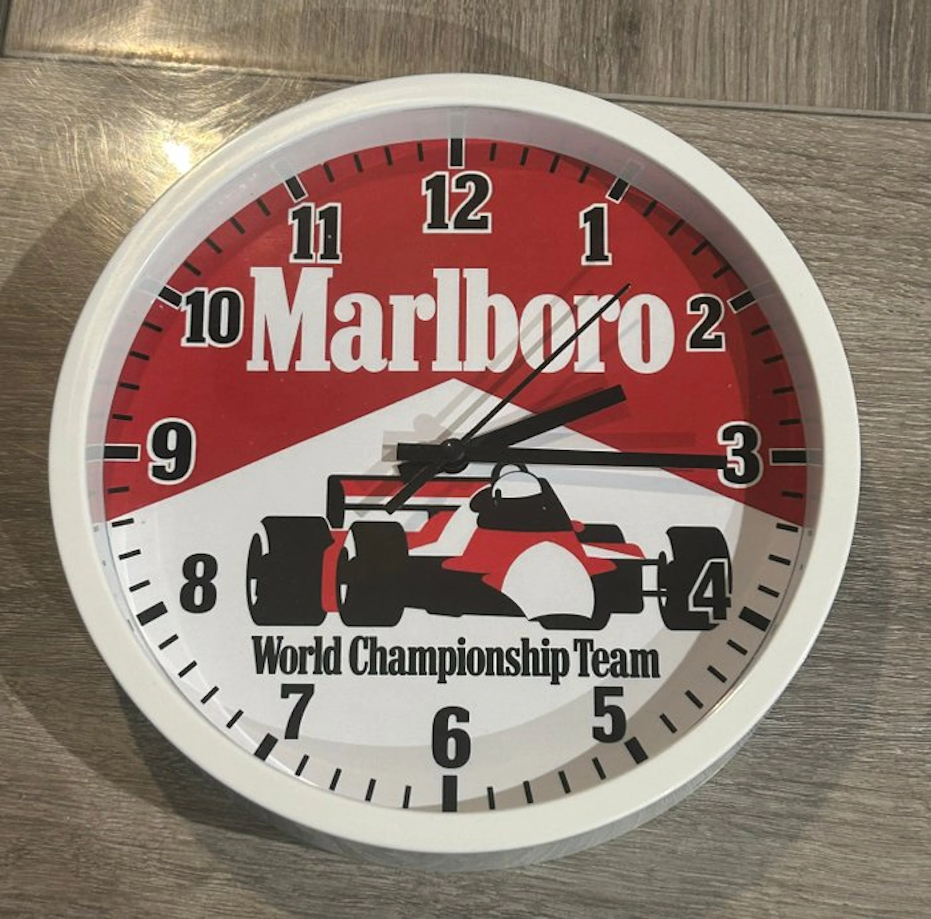 Clock - McLaren - Horloge Marlboro Mc Laren F1 team Senna Prost Hunt - 2026