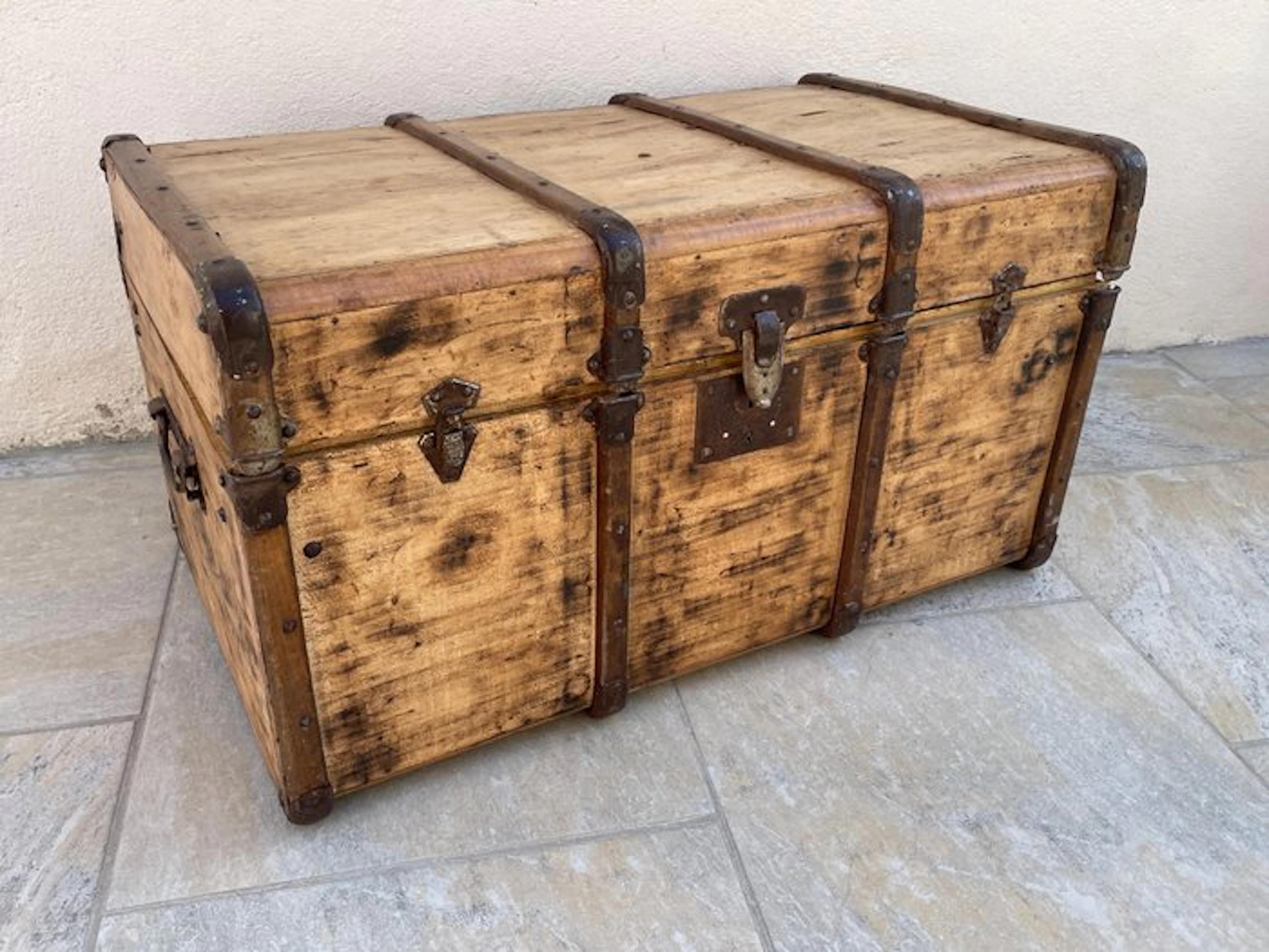 Storage trunk - Wood, Metal