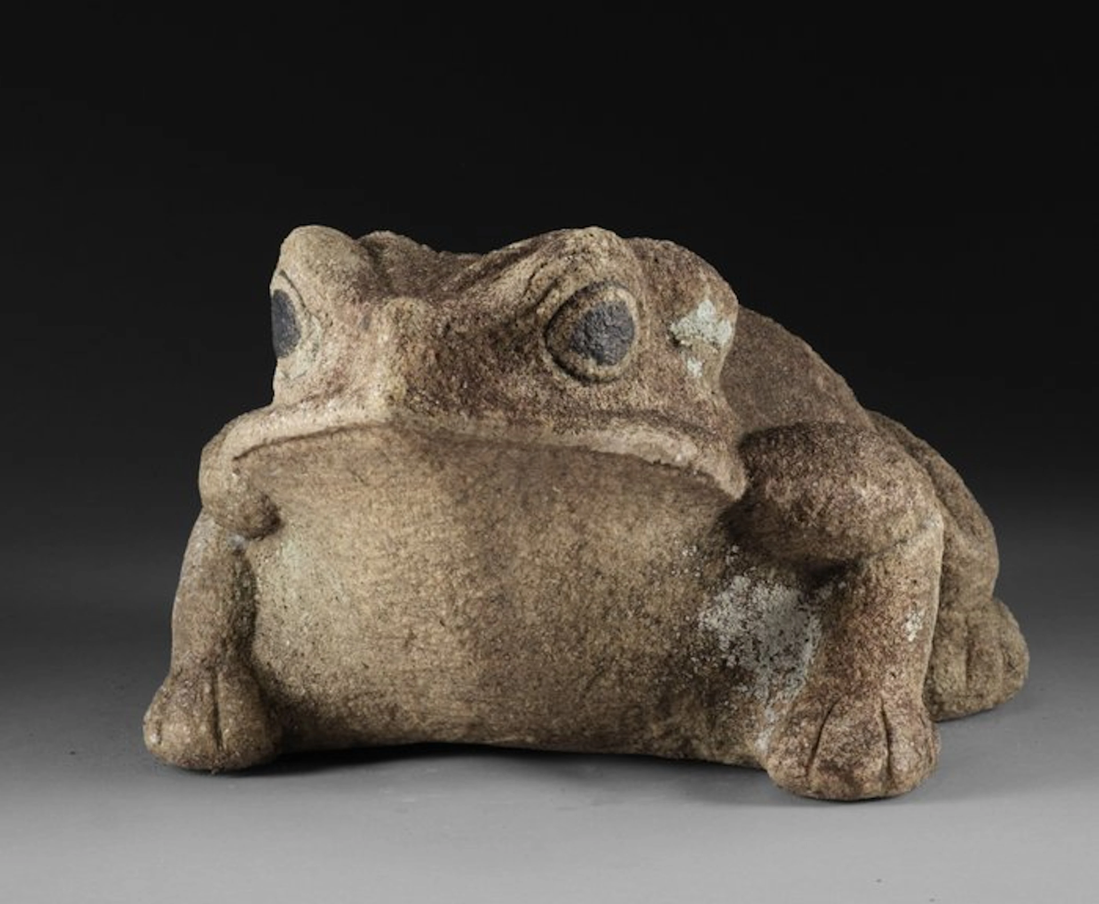 Granite frog garden ornament - Granite - Japan - Shōwa period (1926-1989)