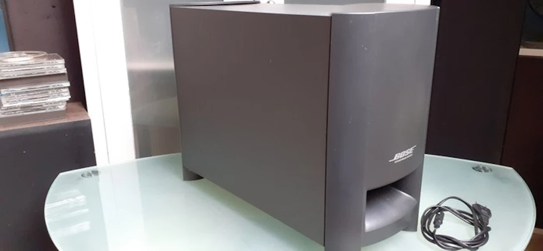 Bose - 3·2·1® Series II Powered Bass Module Speaker