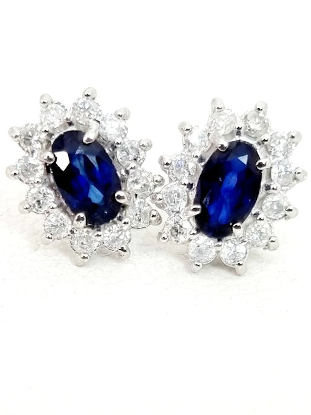 Earrings - 18 kt. White gold Sapphire - Diamond