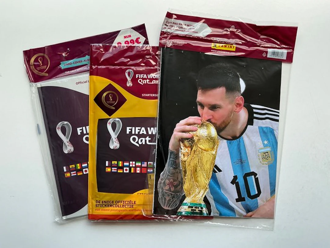 2022 Panini Lionel Messi Panini FIFA World Cup Qatar 2022...