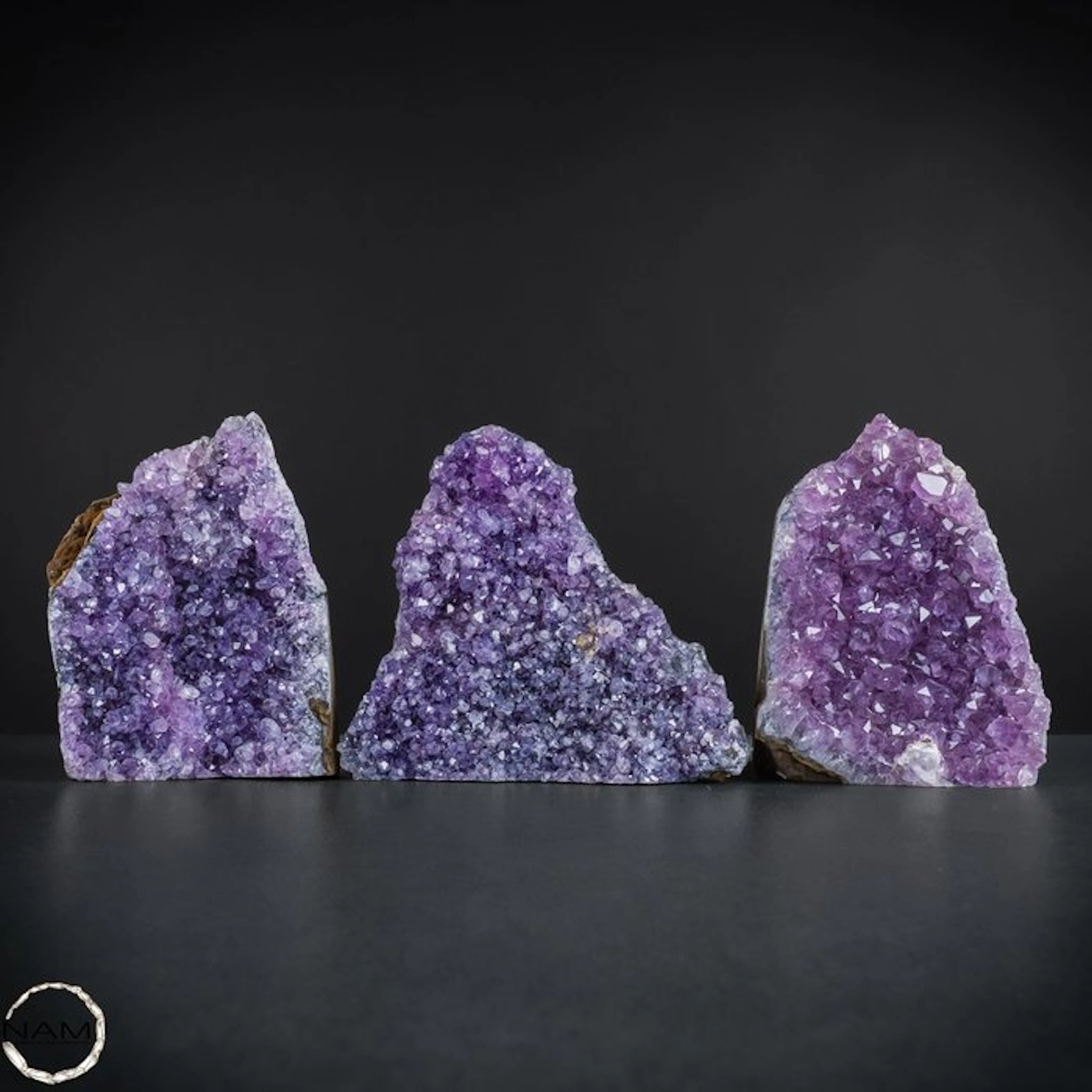 Exclusive amethyst druzy set with a highly crystalline...