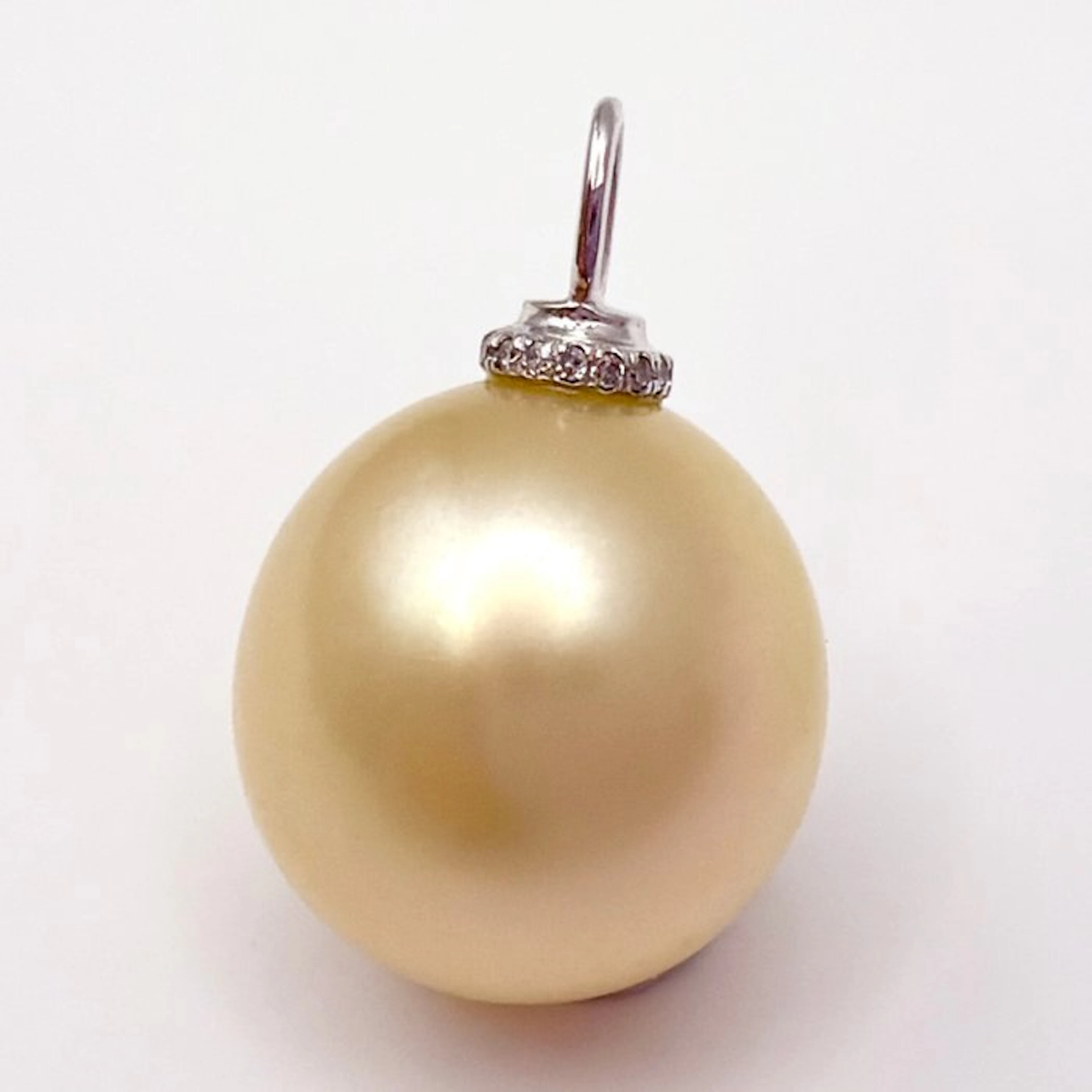 No reserve price - Pendant Platinum Pearl - Diamond - 12.8 × 13.3mm - New