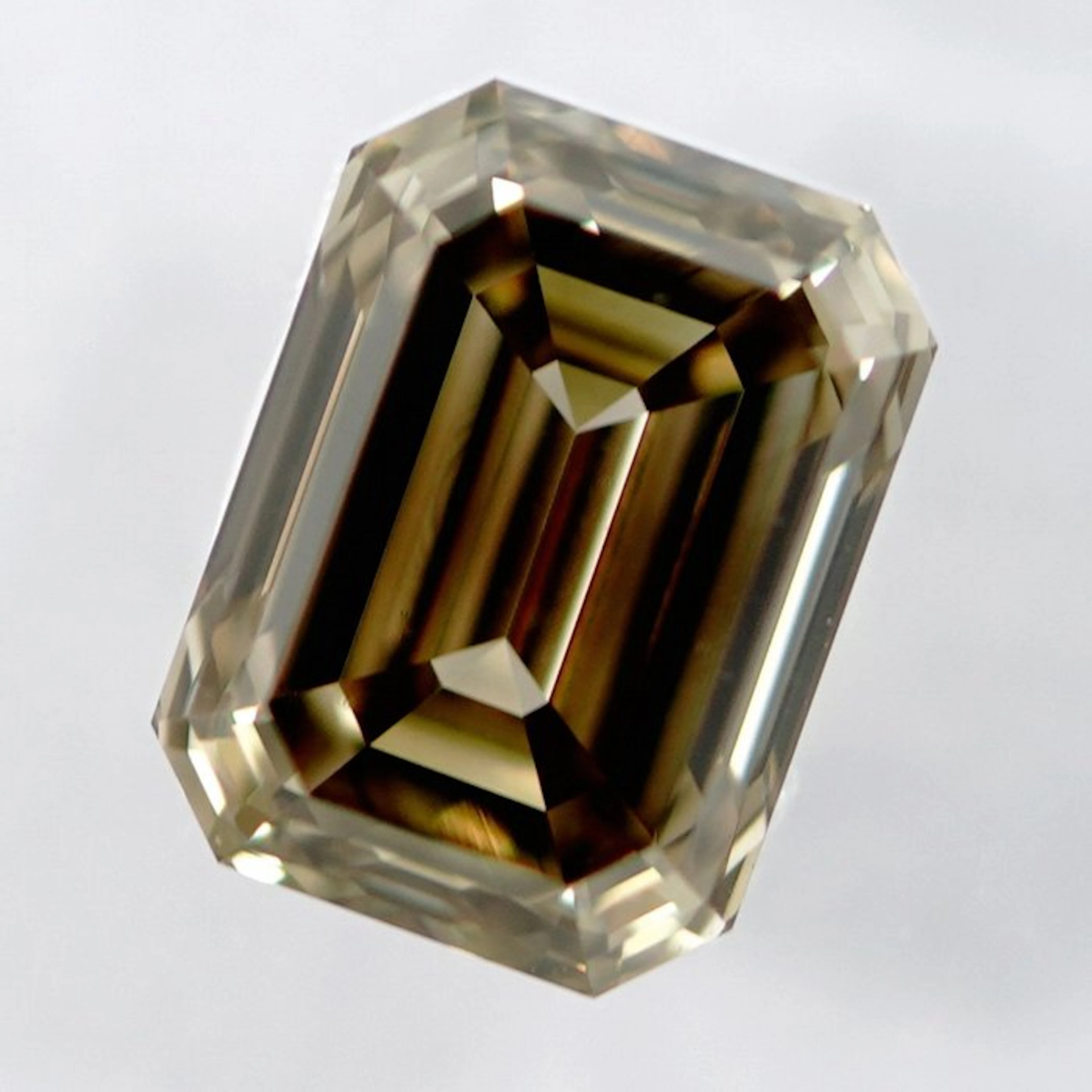 1 pcs Diamond (Natural coloured) - 0.91 ct - Emerald...