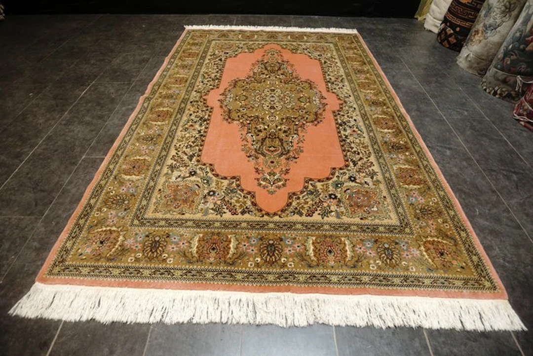 Tabriz - Carpet - 285 cm - 190 cm - Cleaned