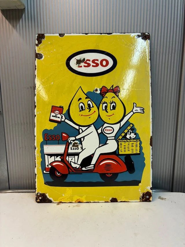Esso – Oliedruppels op Scooter – Emaille Reclamebord - Enamel sign - Enamel