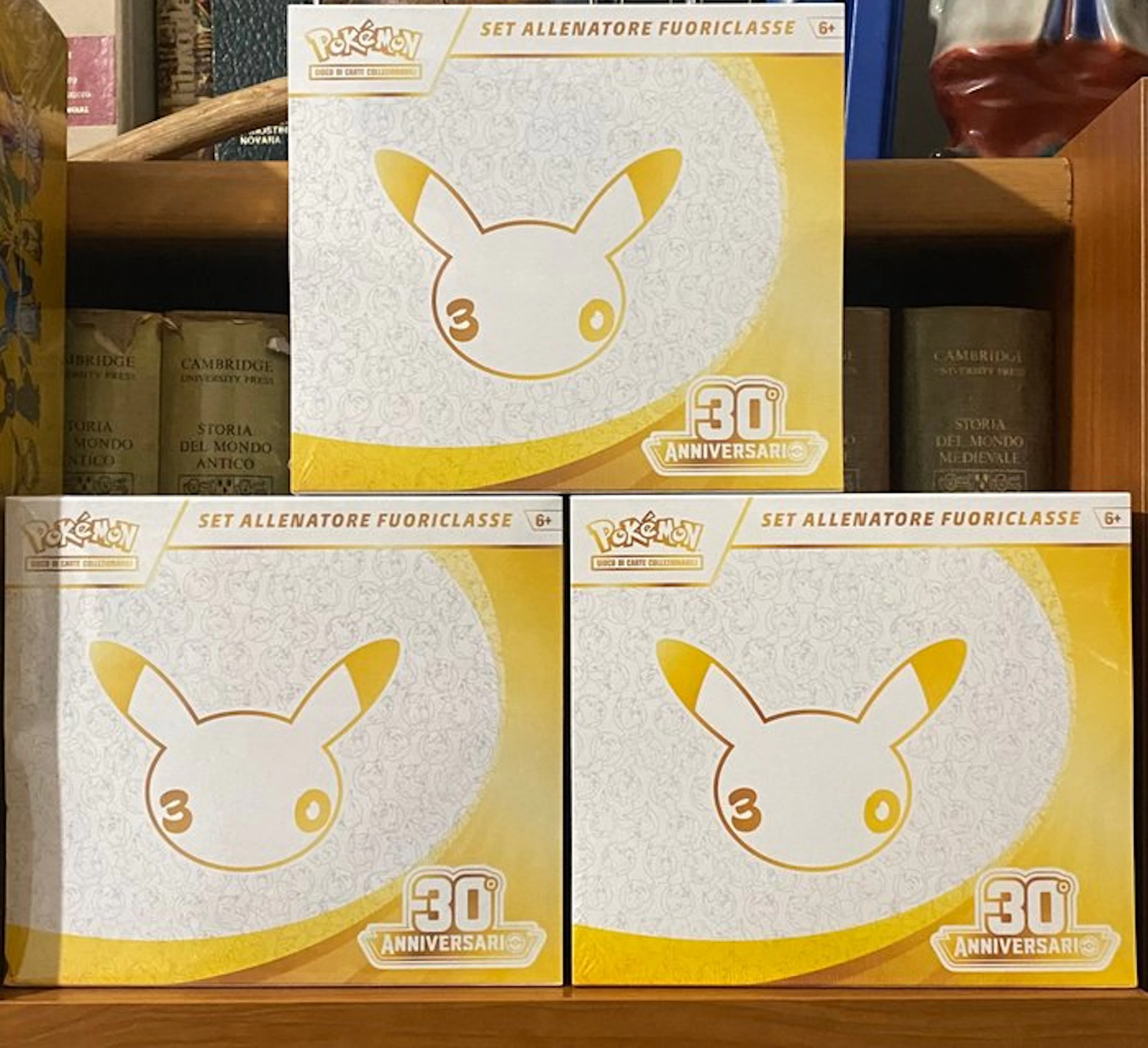 Pokémon - 1 Elite trainer box - Set Allenatore...