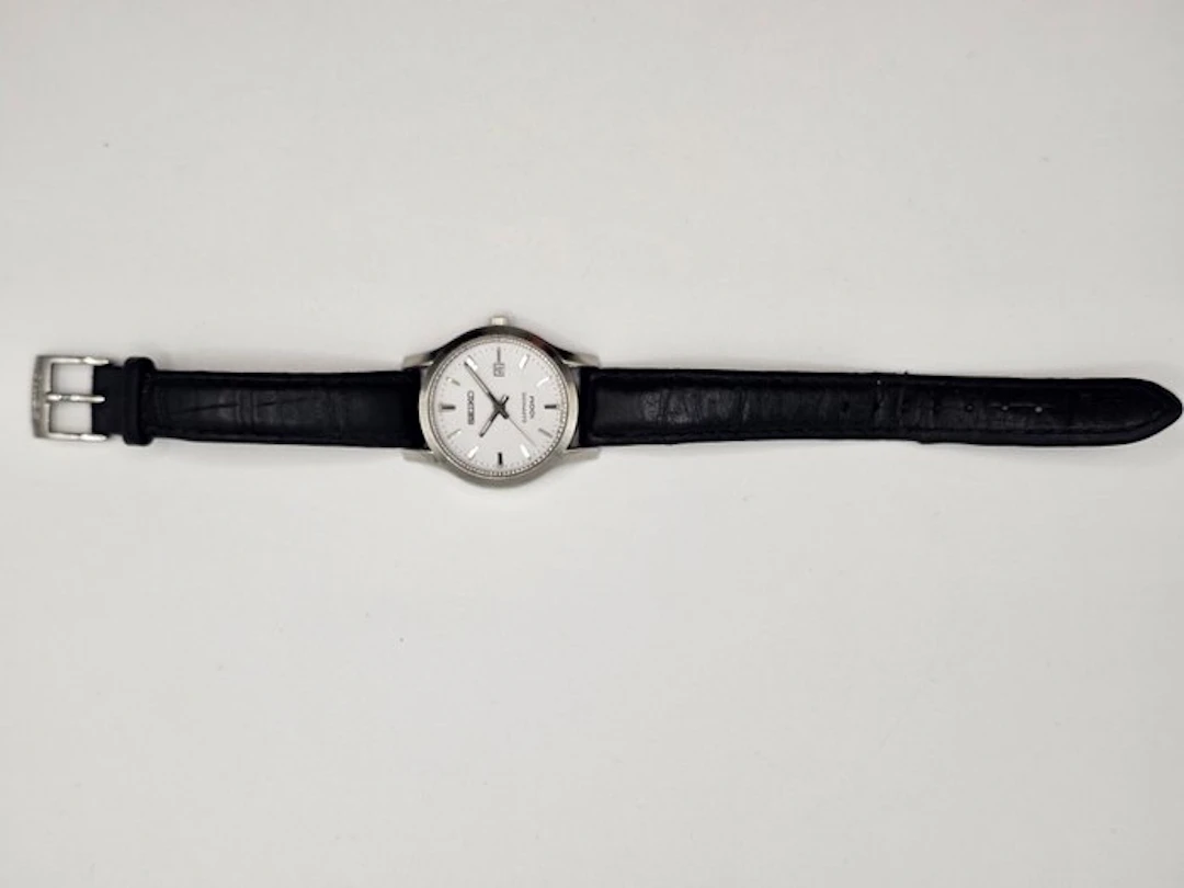 Seiko - Seiko Sapphire 100M Quarz-Herrenuhr – Edelstahl –...