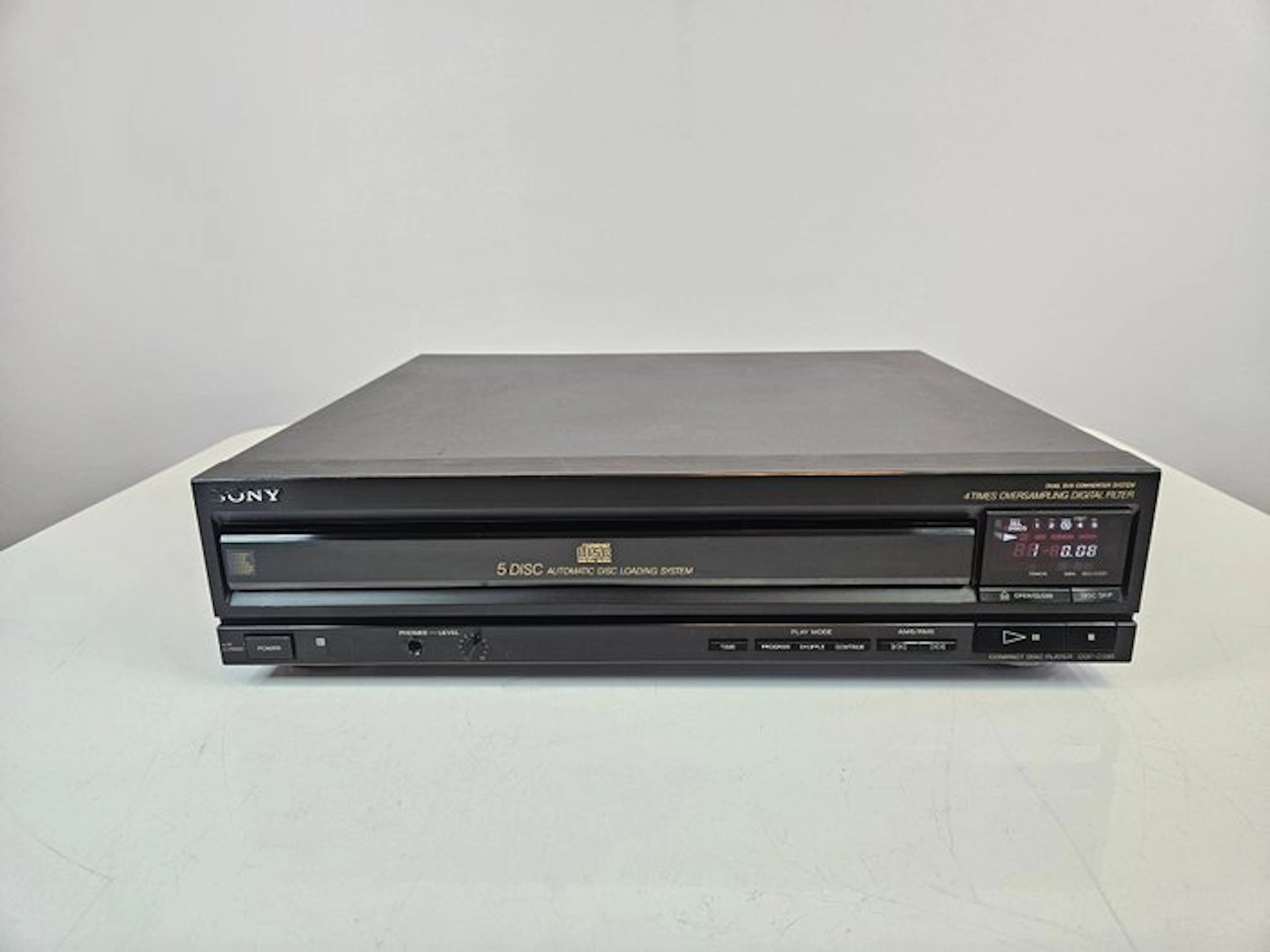 Sony - CDP-C500 / 5-Disc Rotary Carousel Changer CD player