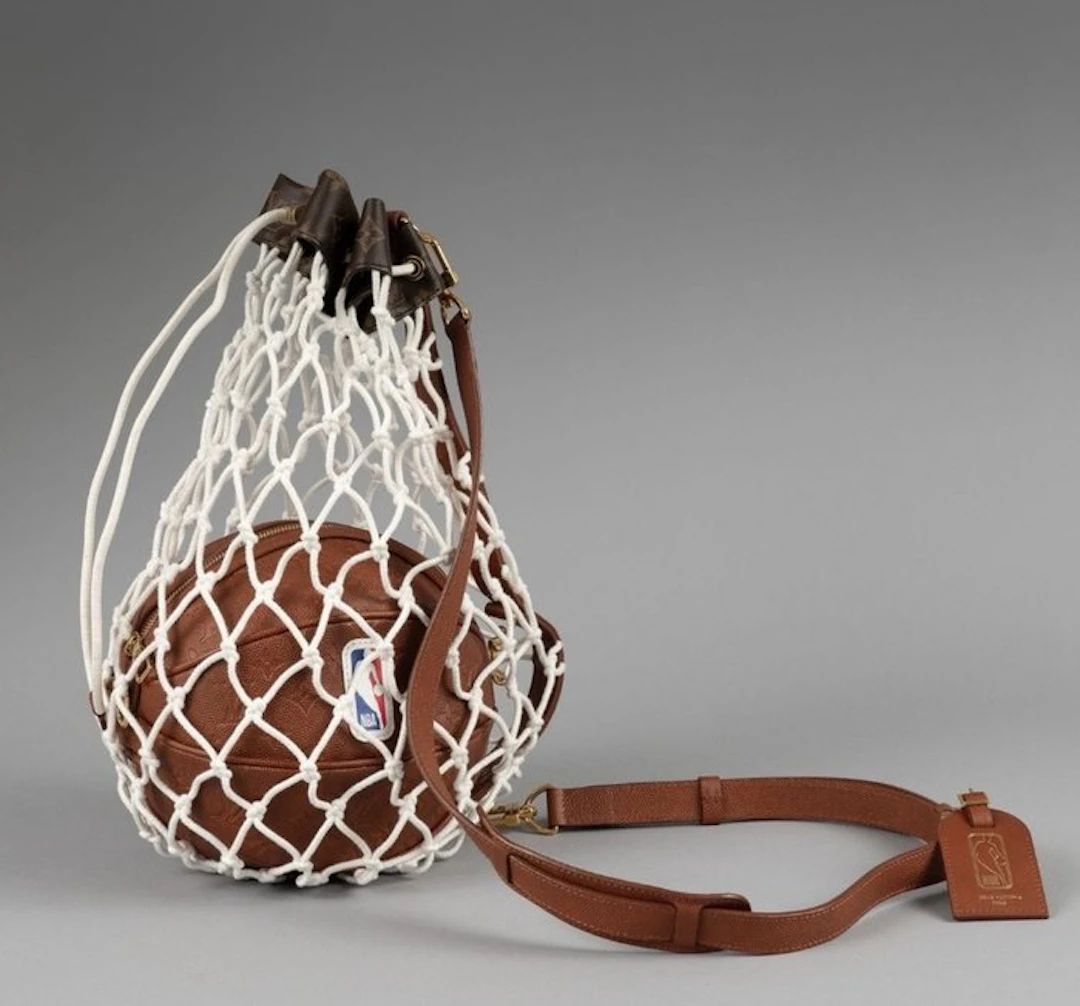Louis Vuitton - LV x NBA Basketball Bag - Crossbody bag