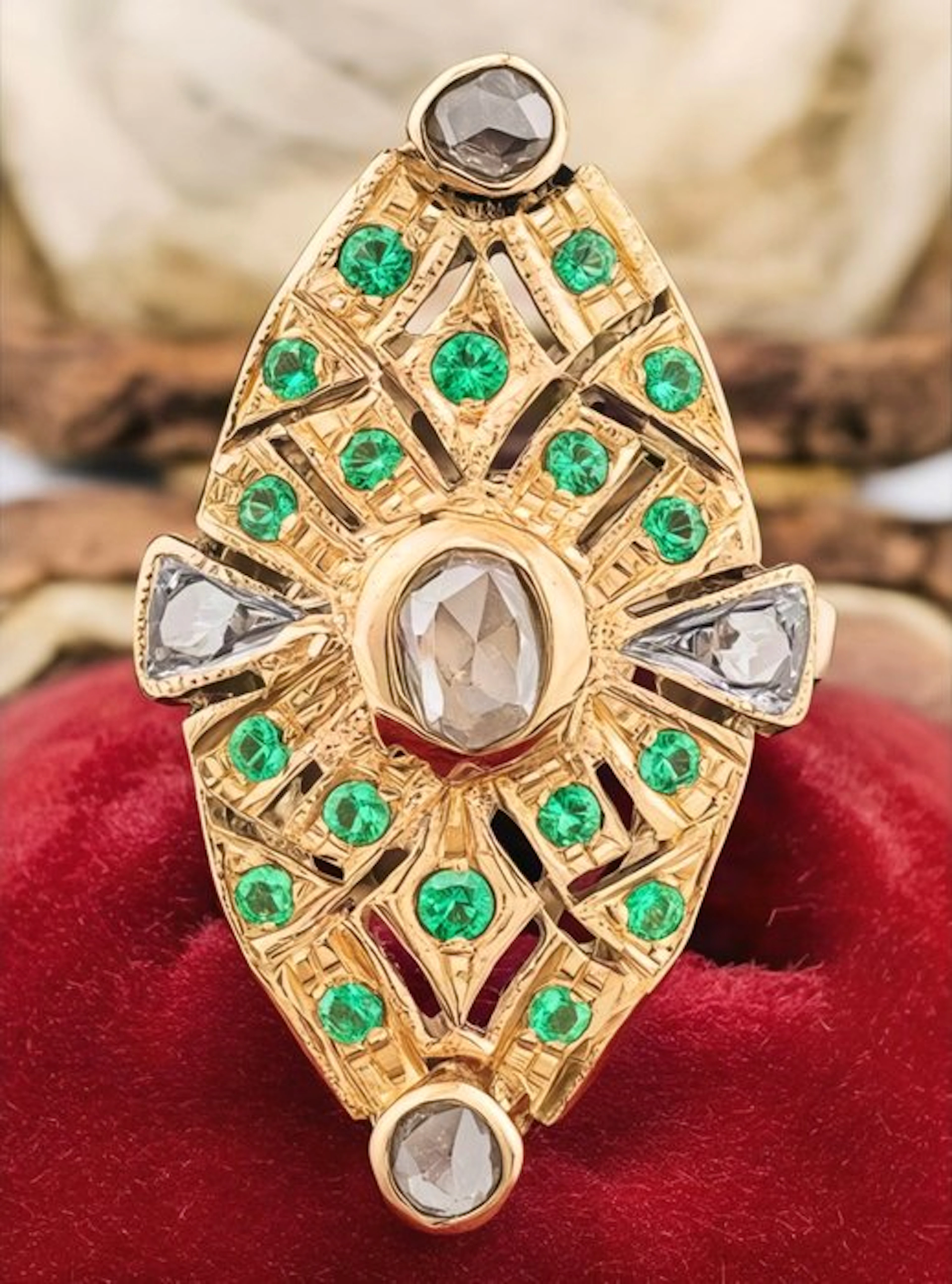 No reserve price - Ring - 9 kt. Yellow gold, Silver Diamond (Natural) - Emerald