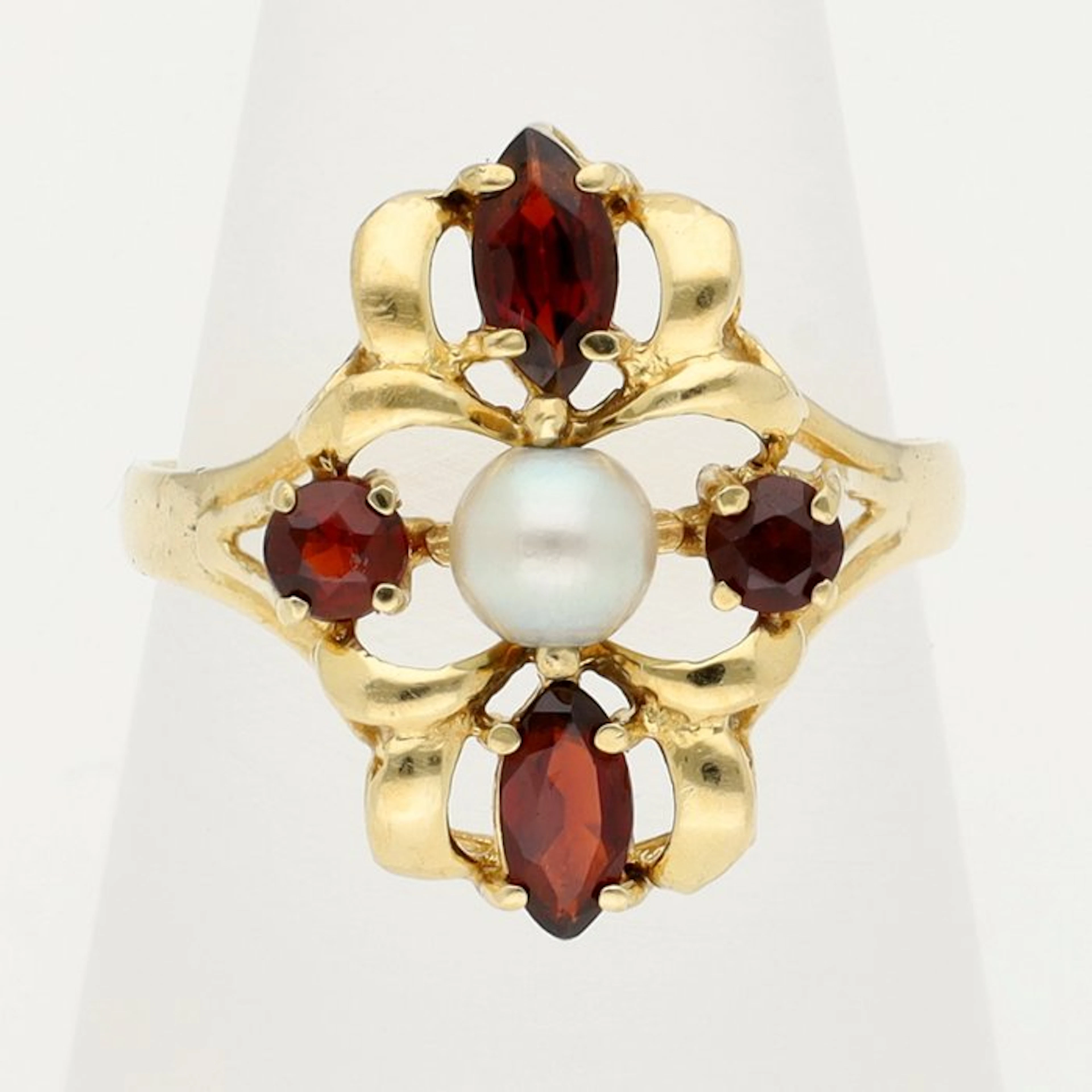 Ring - 18 kt. Yellow gold - Pearl - Garnet