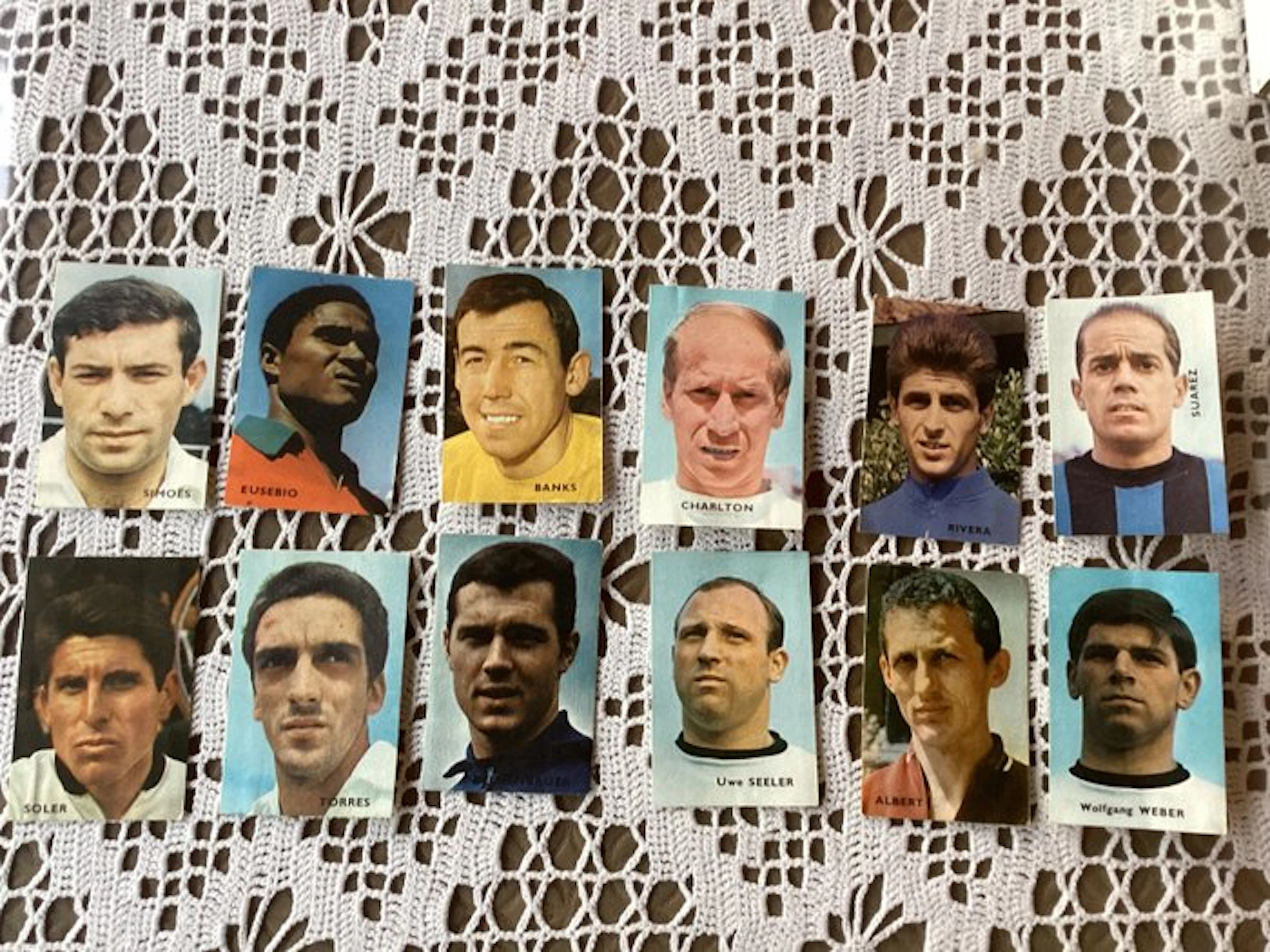 1970 - Football prints